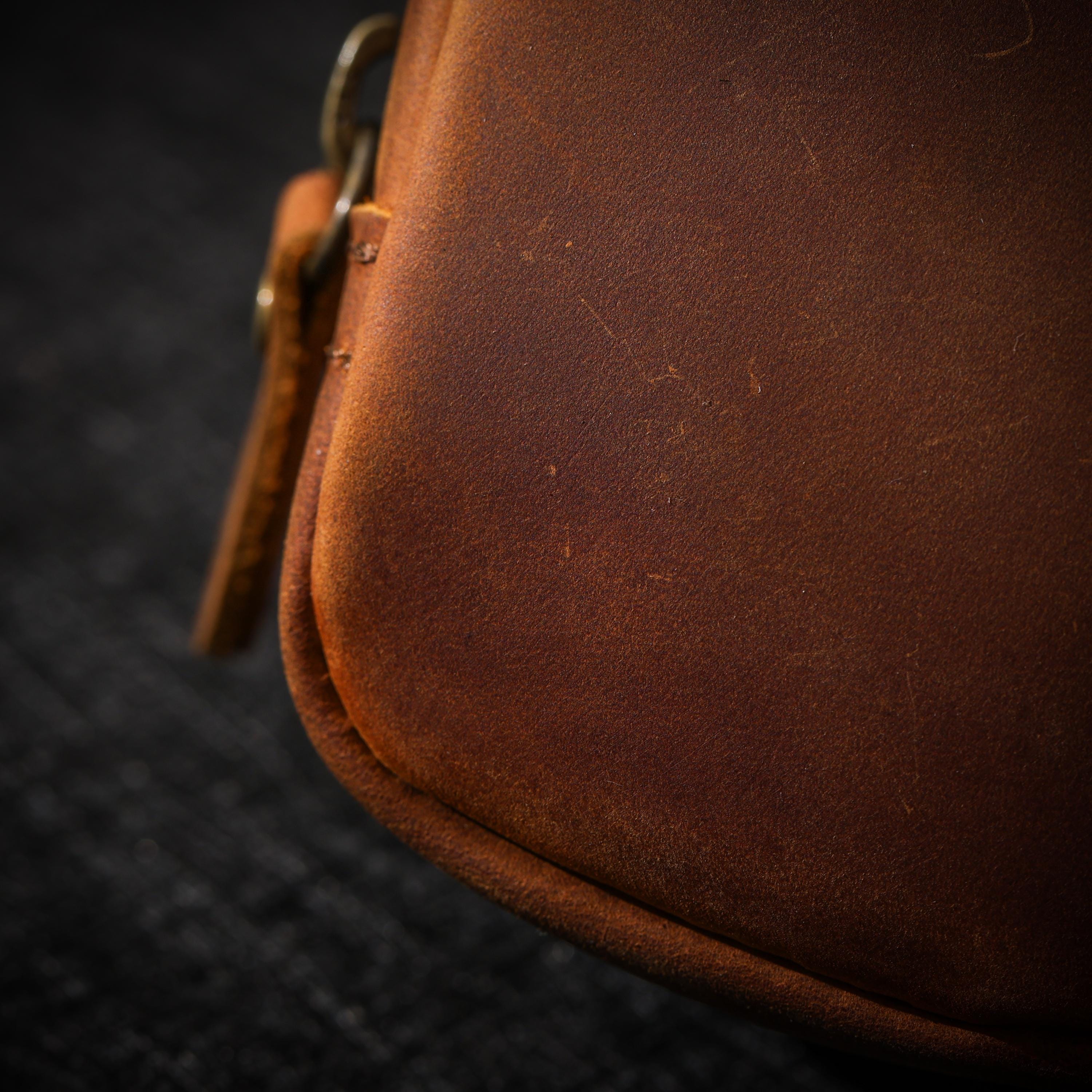 AURA DEER Tibetan Oiled Cowhide Jewelry Pouch | Full-Grain Cowhide Leather Travel Case