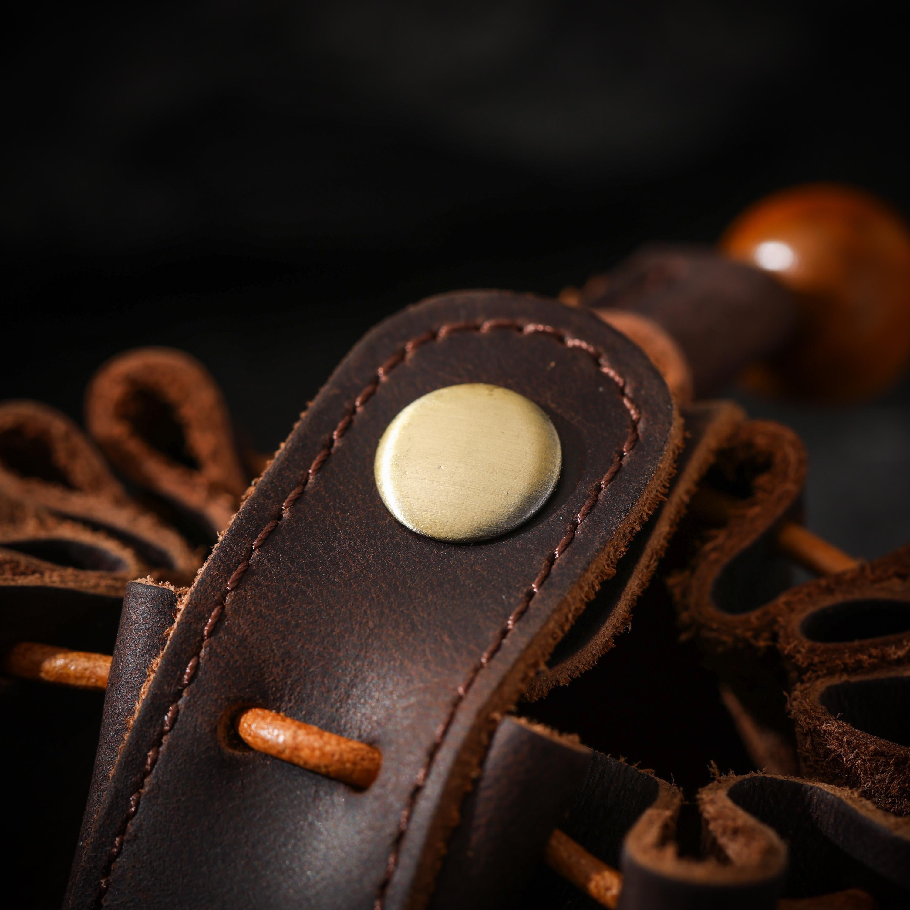 AURA DEER Oiled Cowhide Mini Jewelry Pouch | Full-Grain Leather