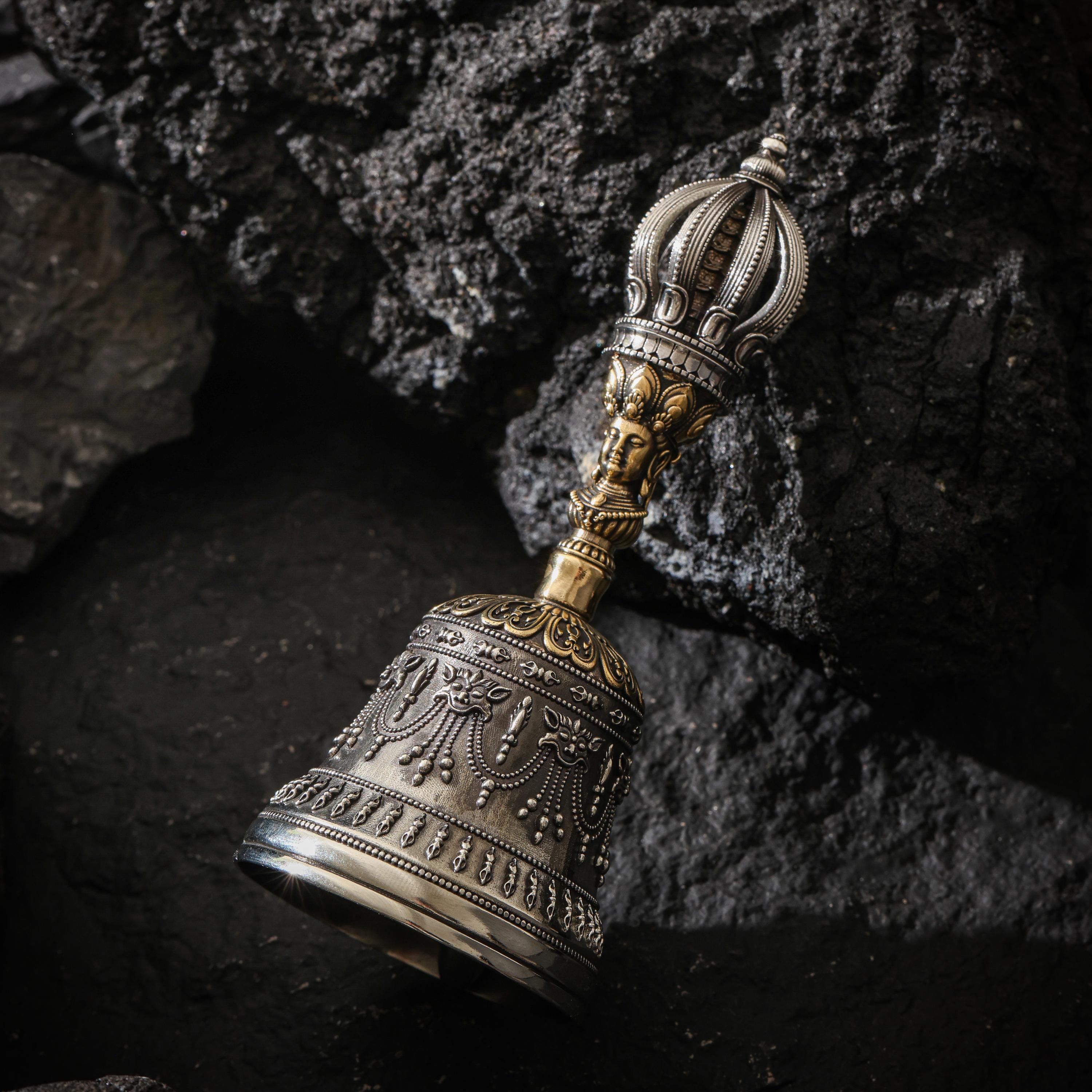 Dorje Bell Handheld Talisman