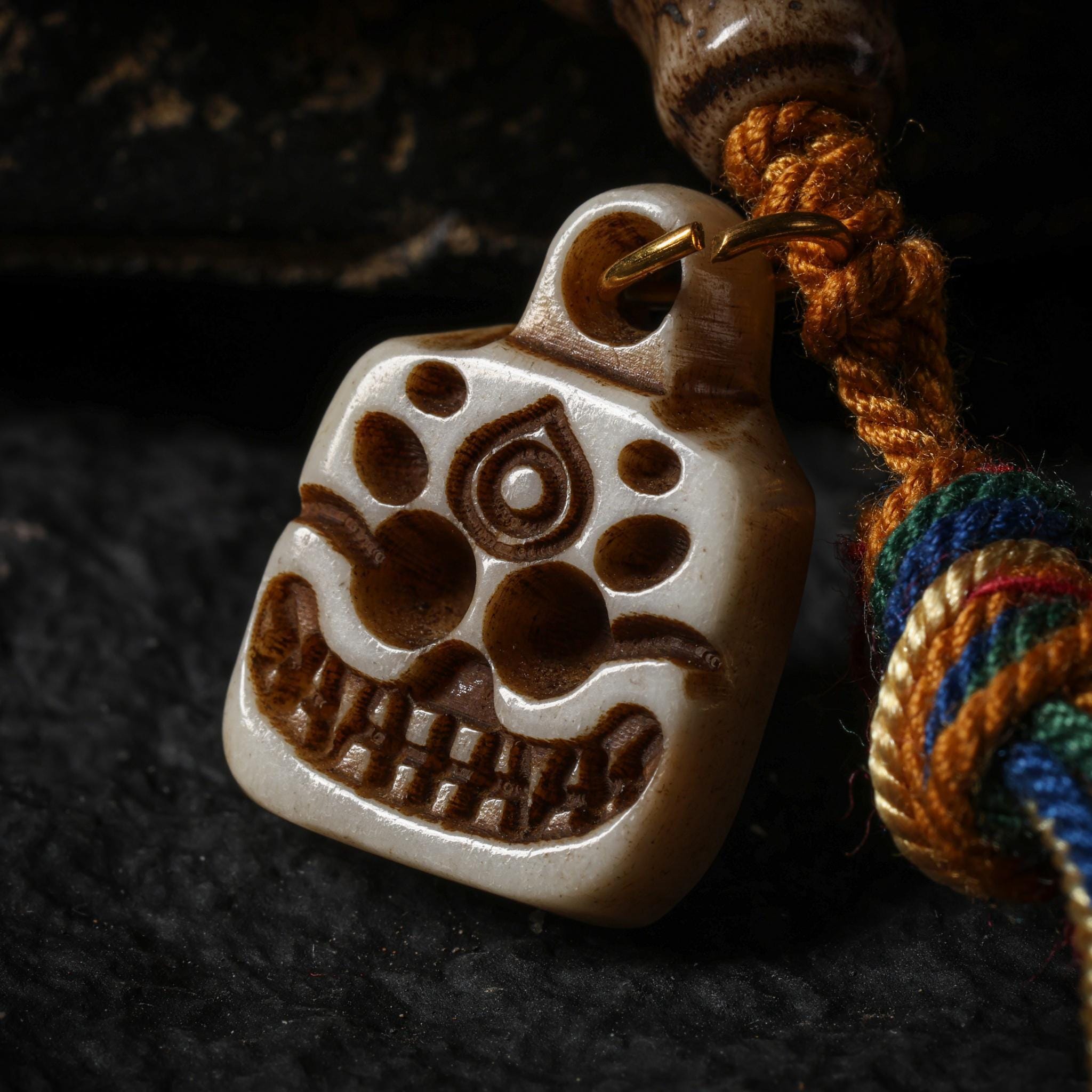 Yak Bone Carved Skull Amulet Tibetan Beaded Bracelet