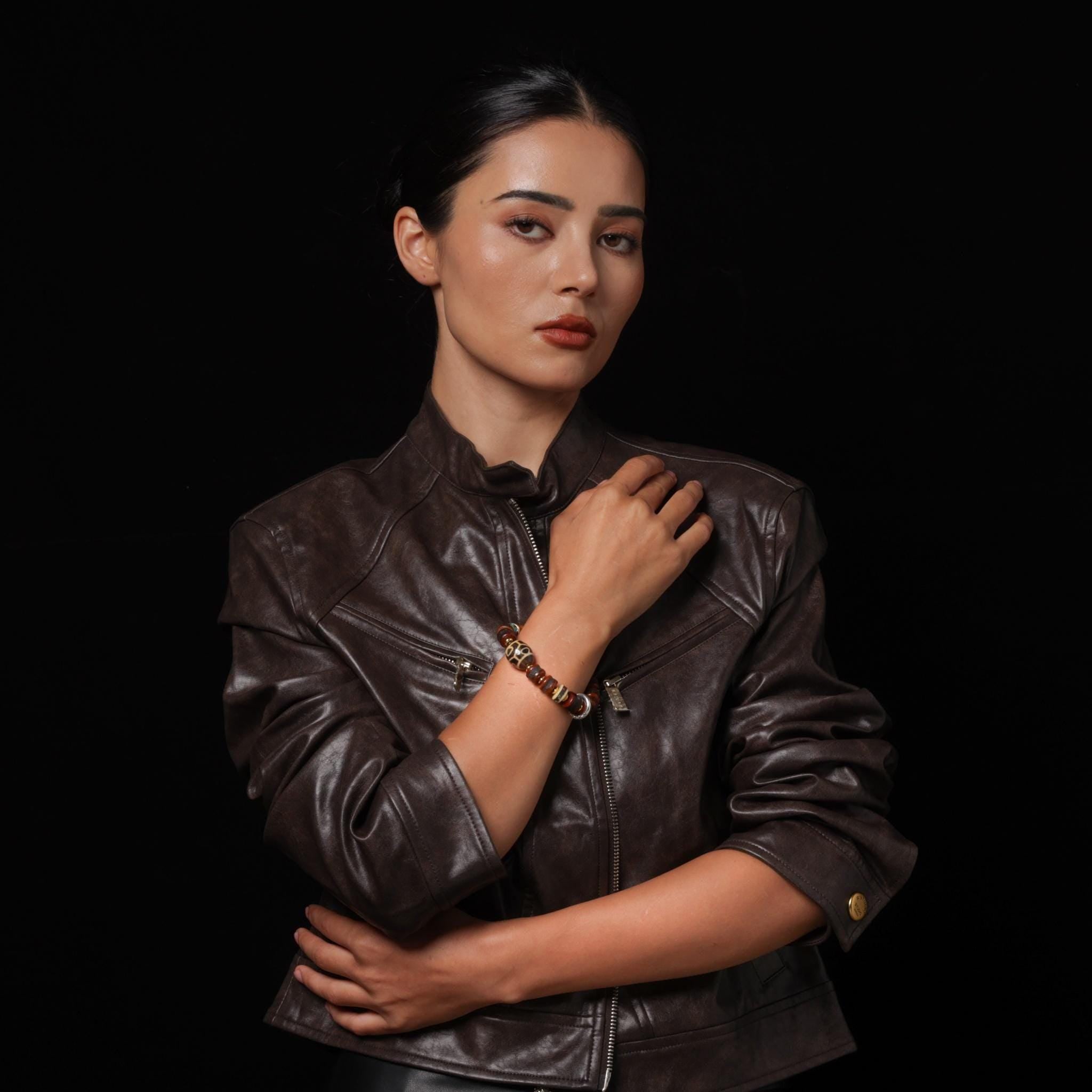 Yak Bone Bracelet with Turquoise Dzi Bead