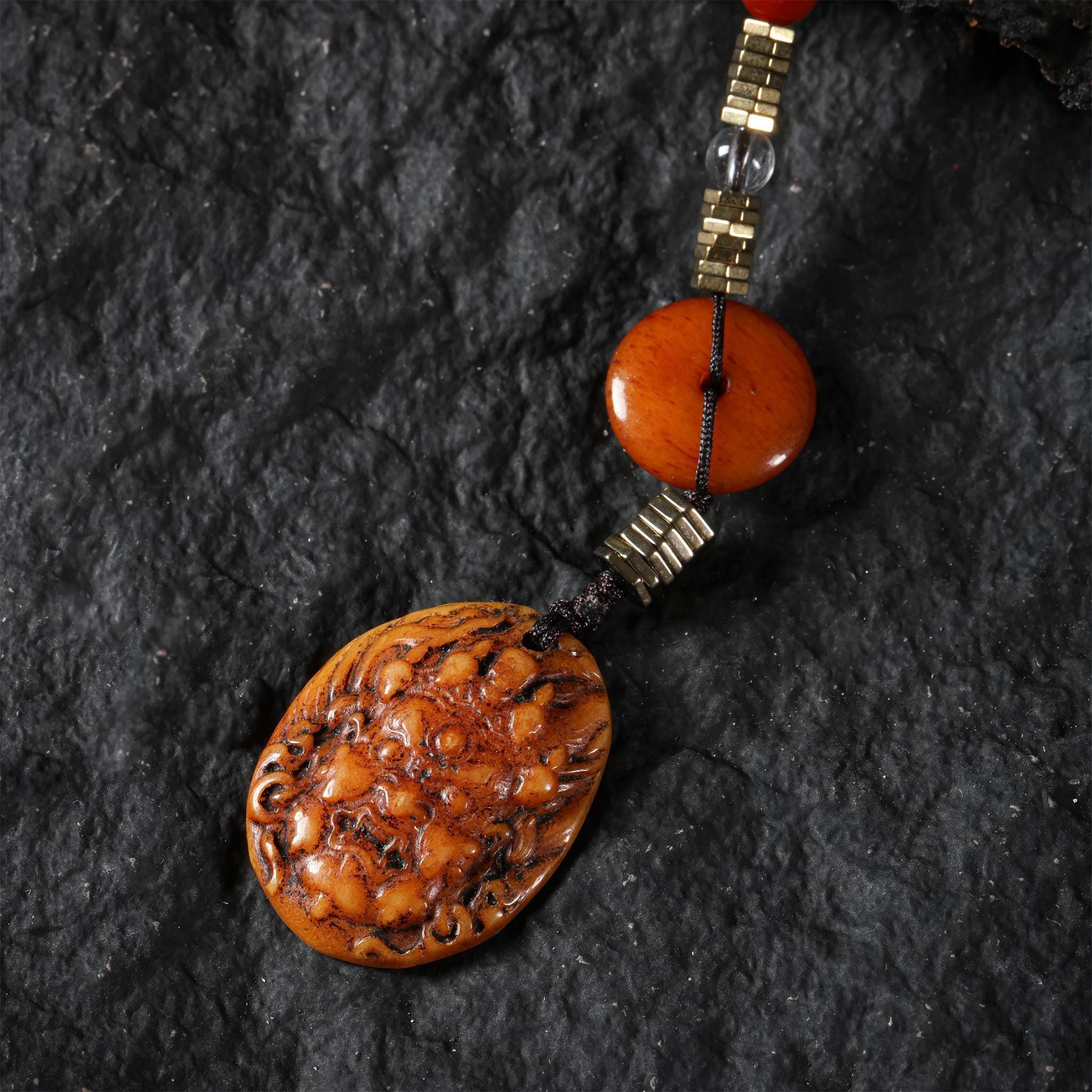 Turquoise Nine-Eyed Dzi Bead Necklace Tibetan Totem Amulet