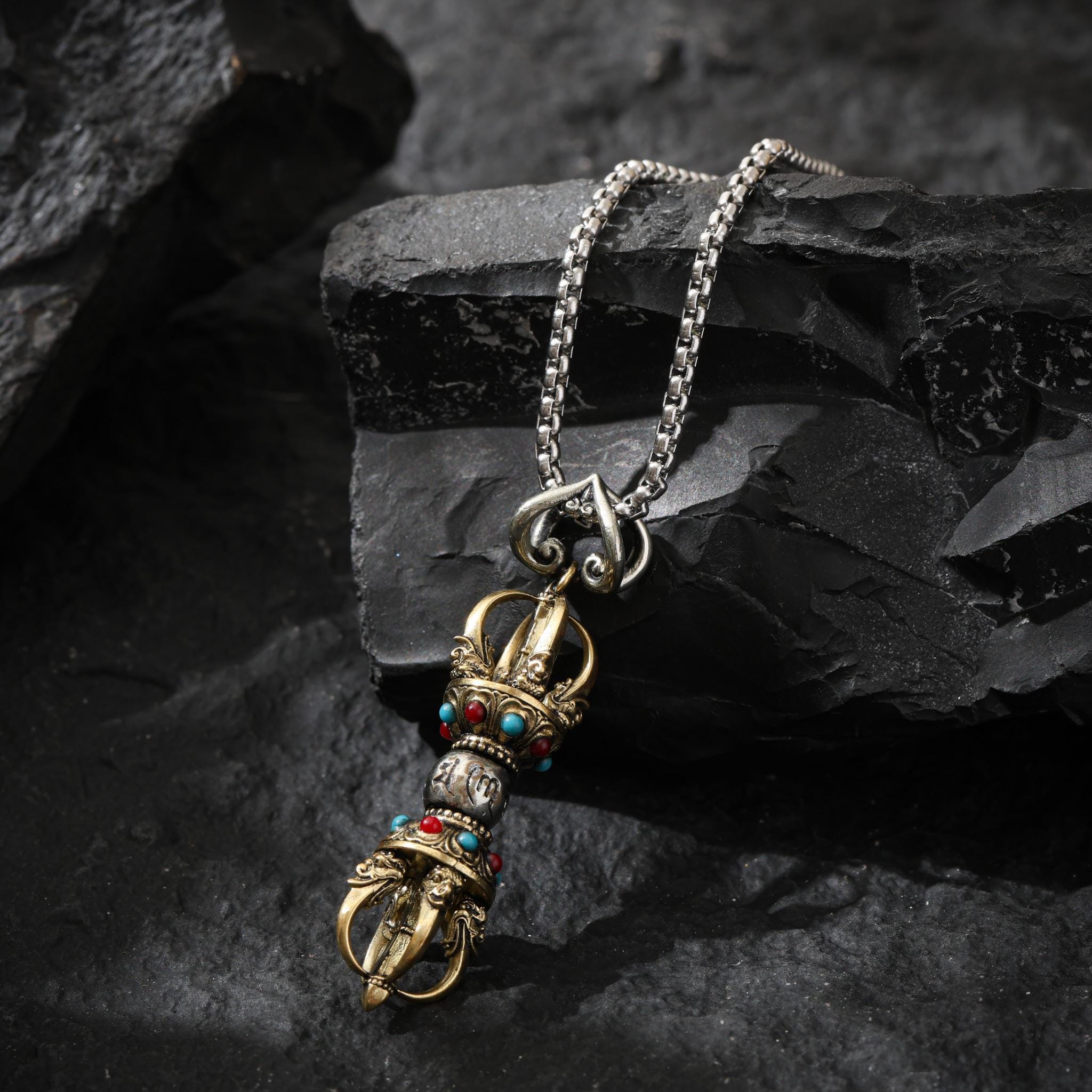 Five-Pronged Vajra Pendant