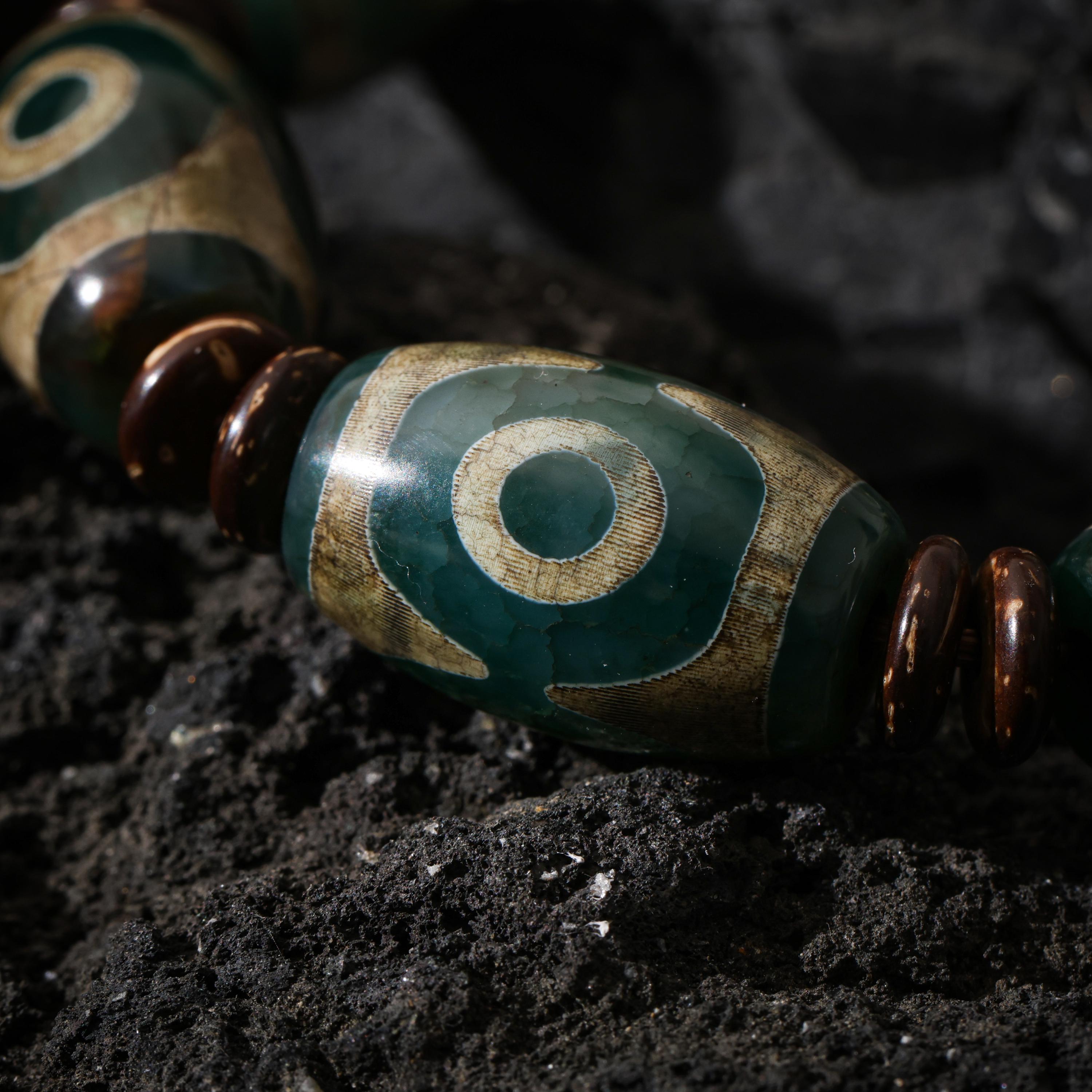 AURA DEER Tibetan Dzi Agate Bracelet Statement Stretch Bracelet Protective Talisman Jewelry