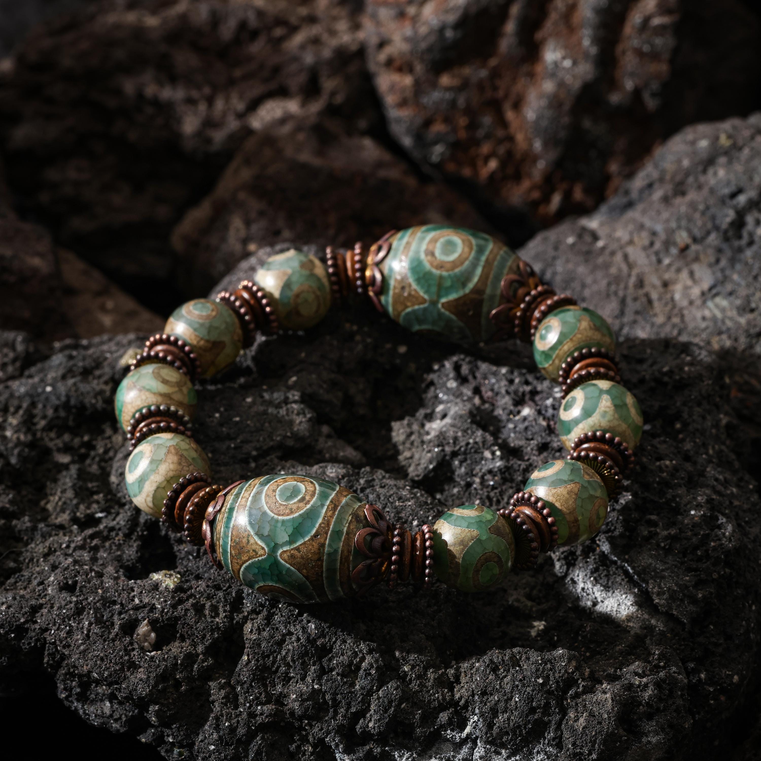 AURA DEER Tibetan Dzi Agate Bracelet Statement Stretch Bracelet Protective Talisman Jewelry