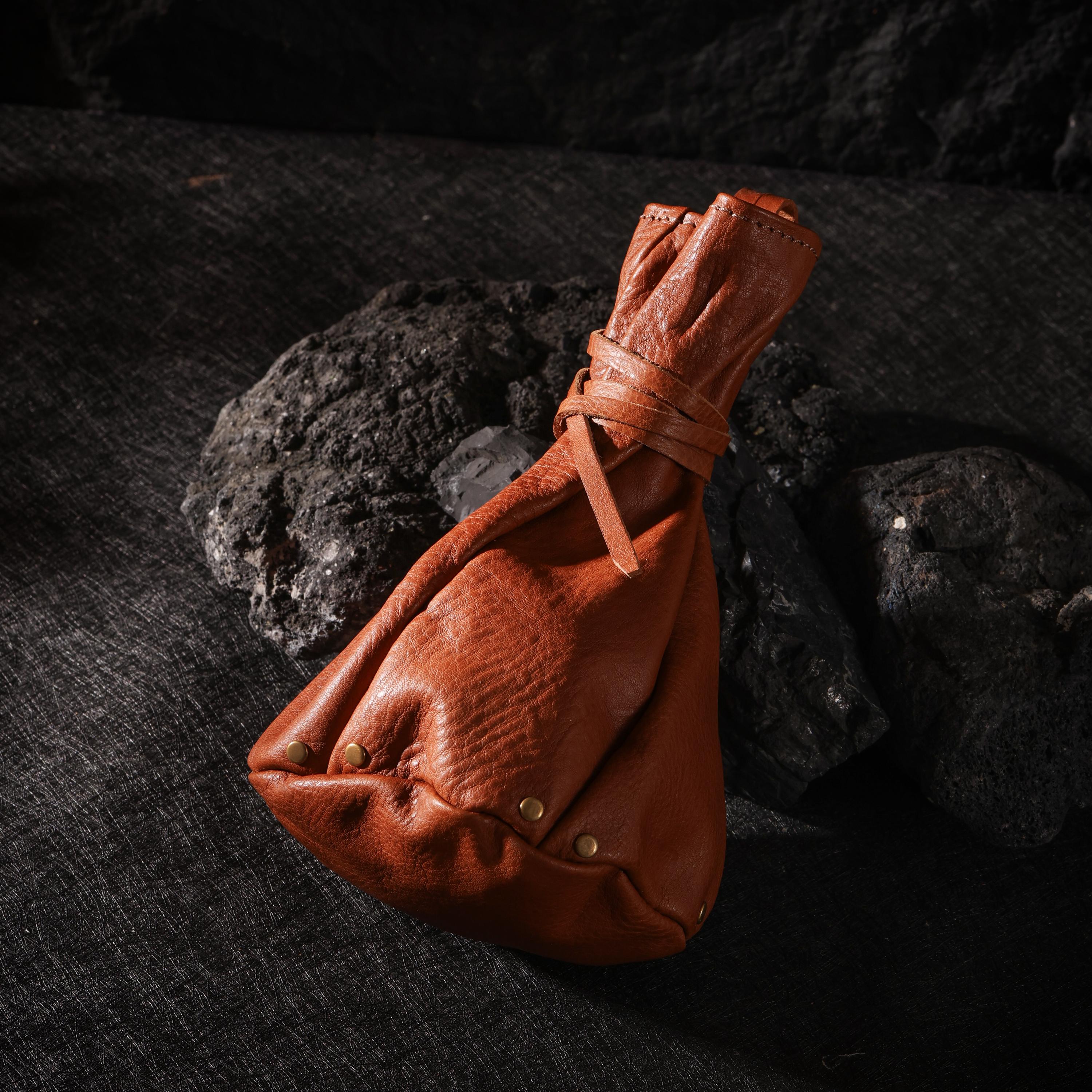 AURA DEER Vegetable Tanned Leather Drawstring Pouch, Belt Pouch & Clip Bag