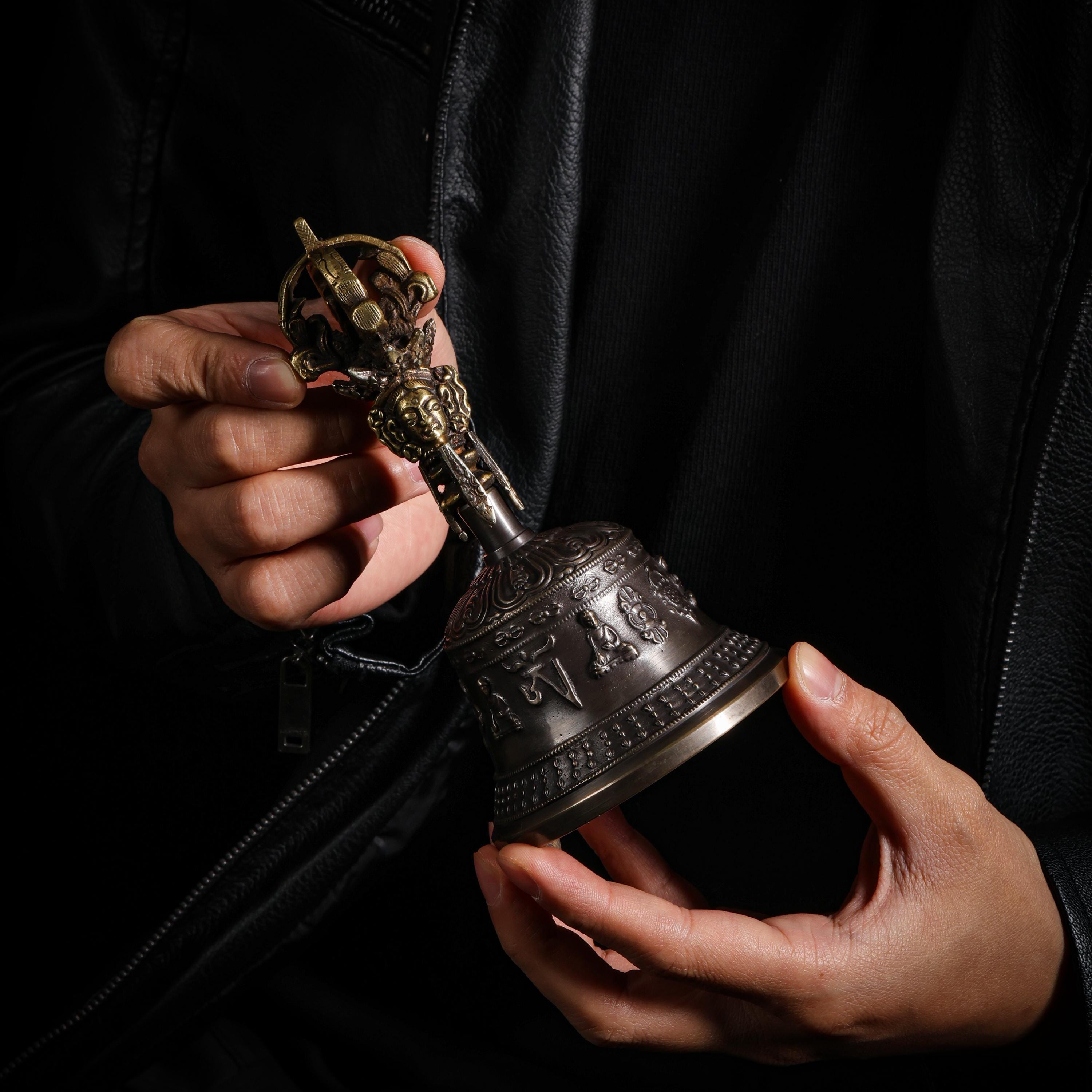 AURA DEER Tibetan Brass Bell and Vajra Set, Five-Prong Dorje, Altar Decor, Meditation Ritual