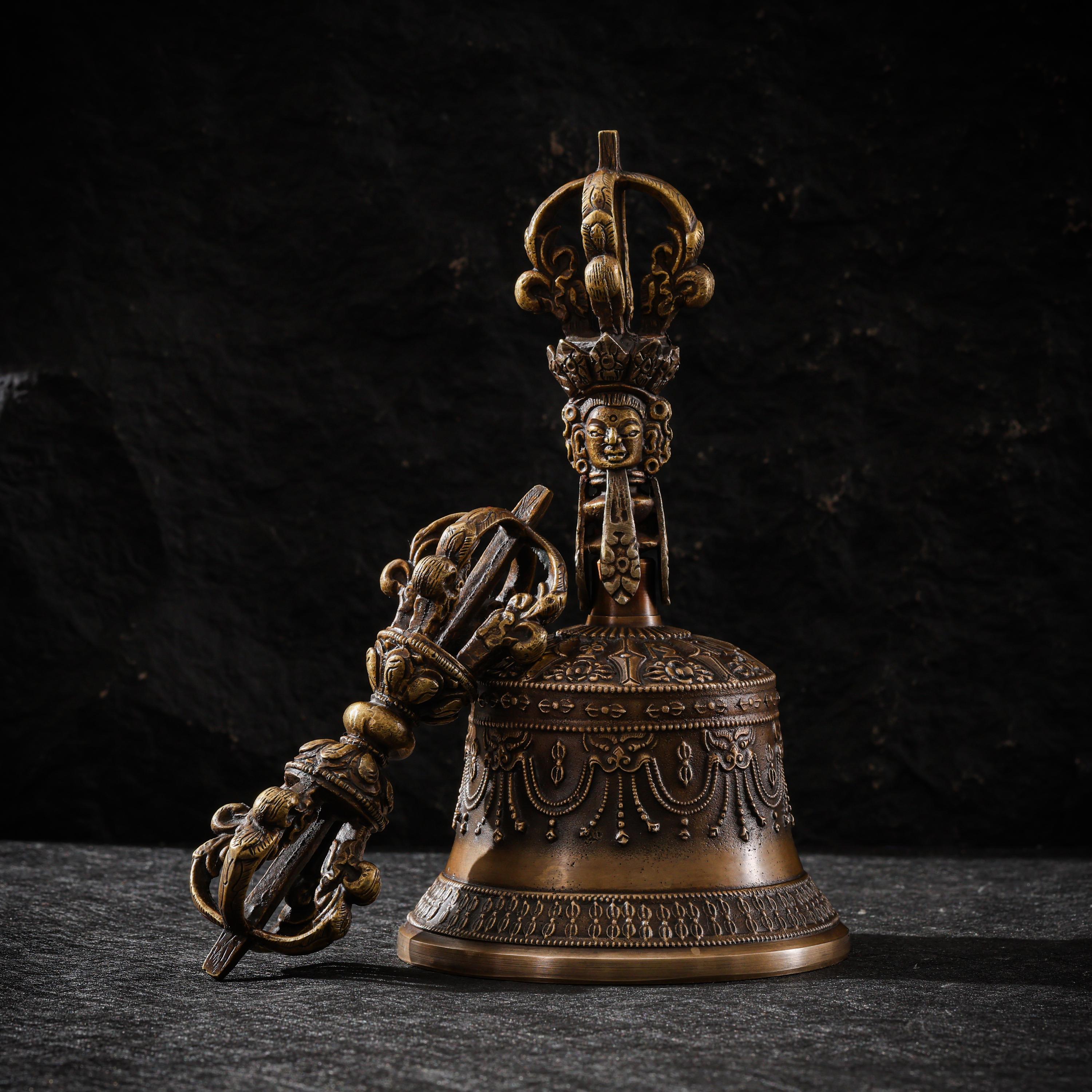 AURA DEER Tibetan Brass Bell and Vajra Set, Five-Prong Dorje, Altar Decor, Meditation Ritual