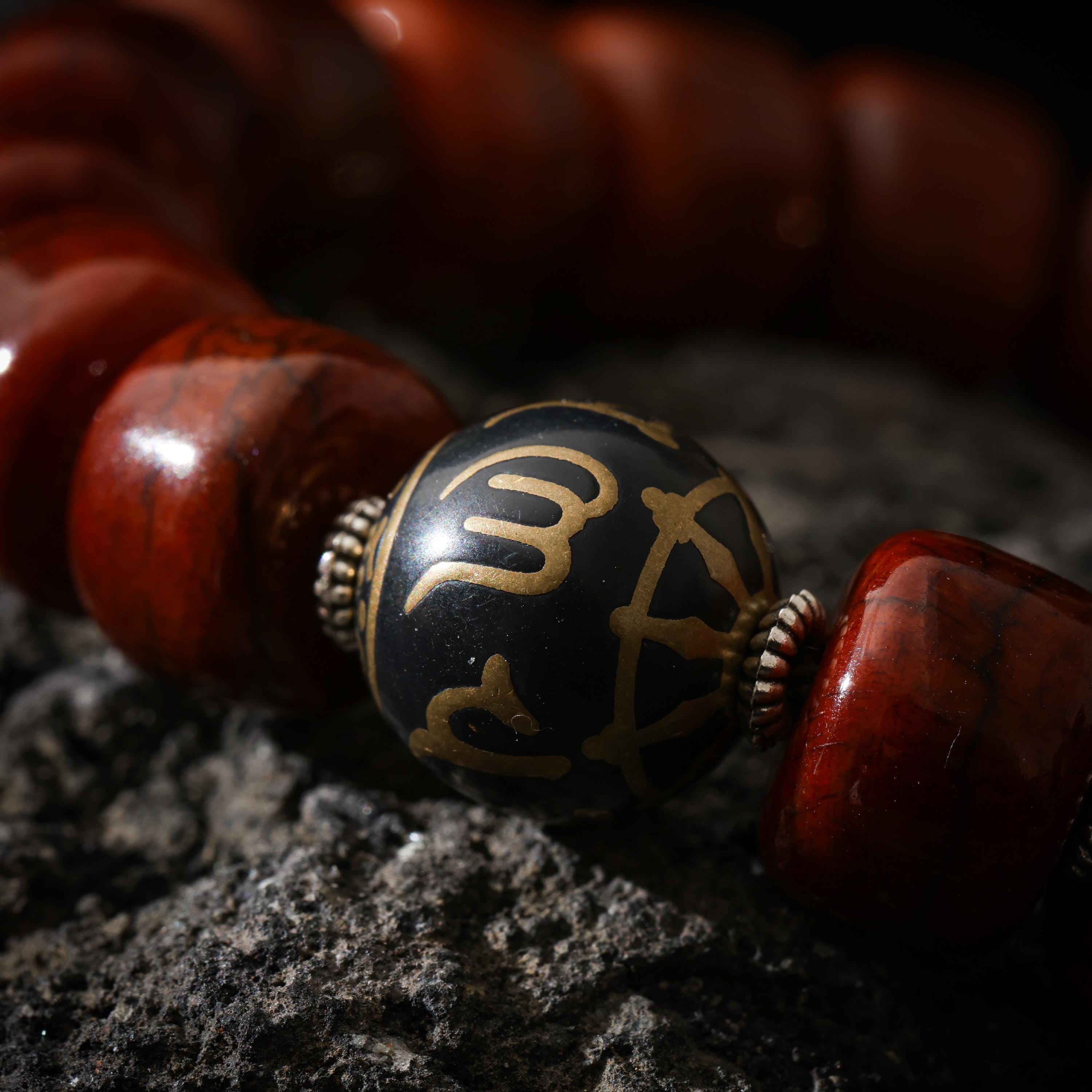 AURA DEER Yak Bone Bracelet with Om Mani Padme Hum Bead, Adjustable Bracelet