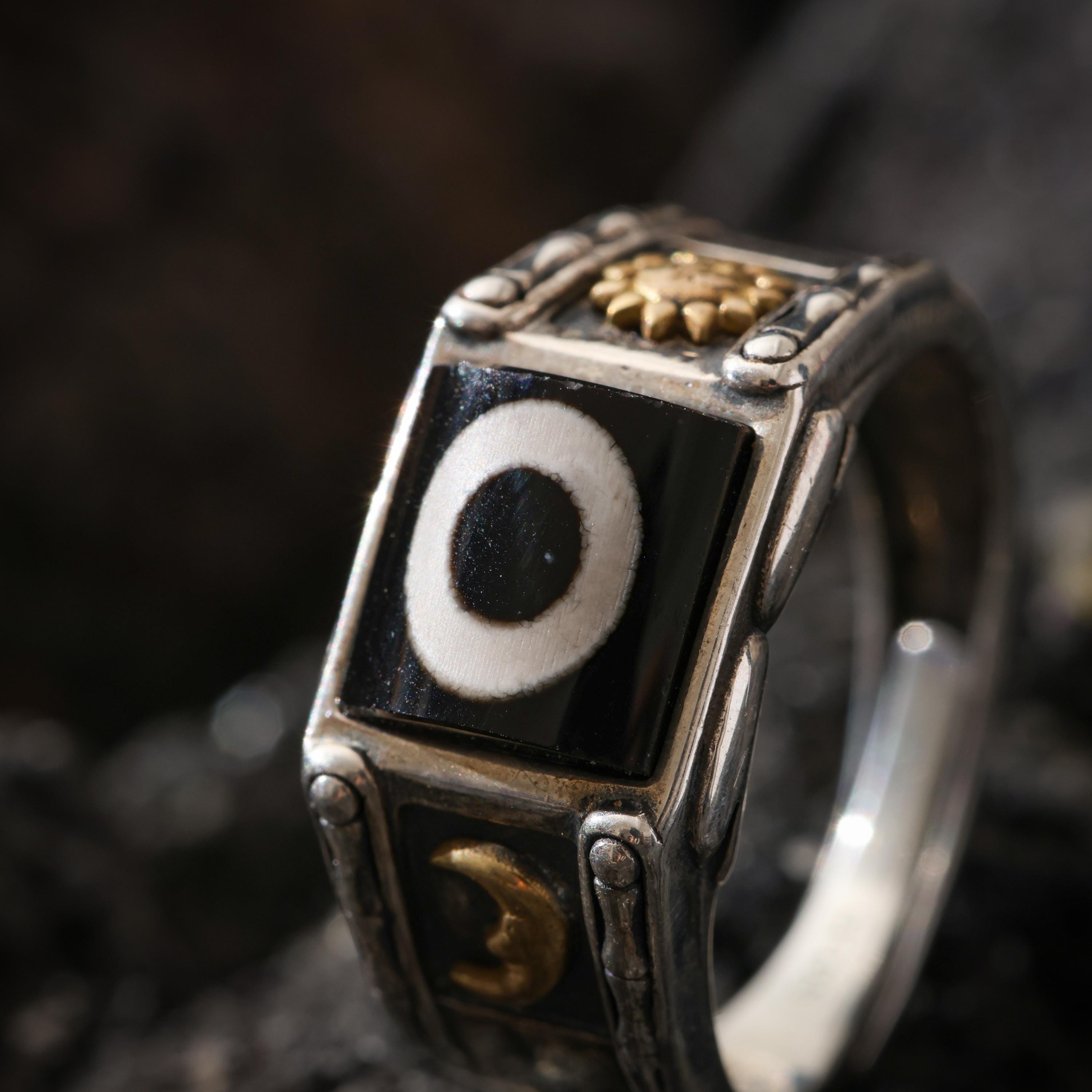 AURA DEER Tibetan Dzi Agate Ring, Sterling Silver One-Eyed Statement Ring