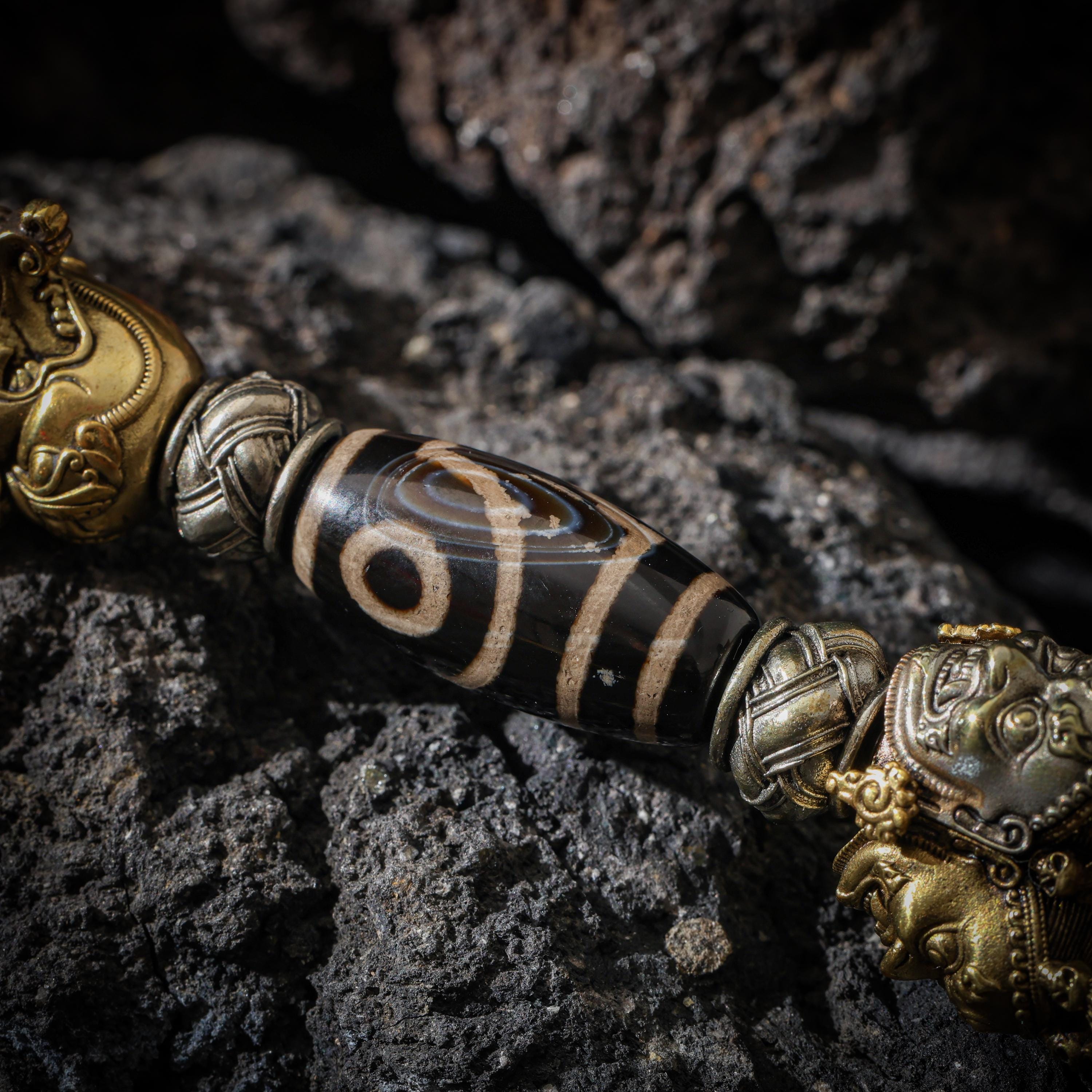 AURA DEER Tibetan Brass Phurba Dagger Statue, Vajrakilaya Ritual Decor, Three-Sided Vajra with Stand