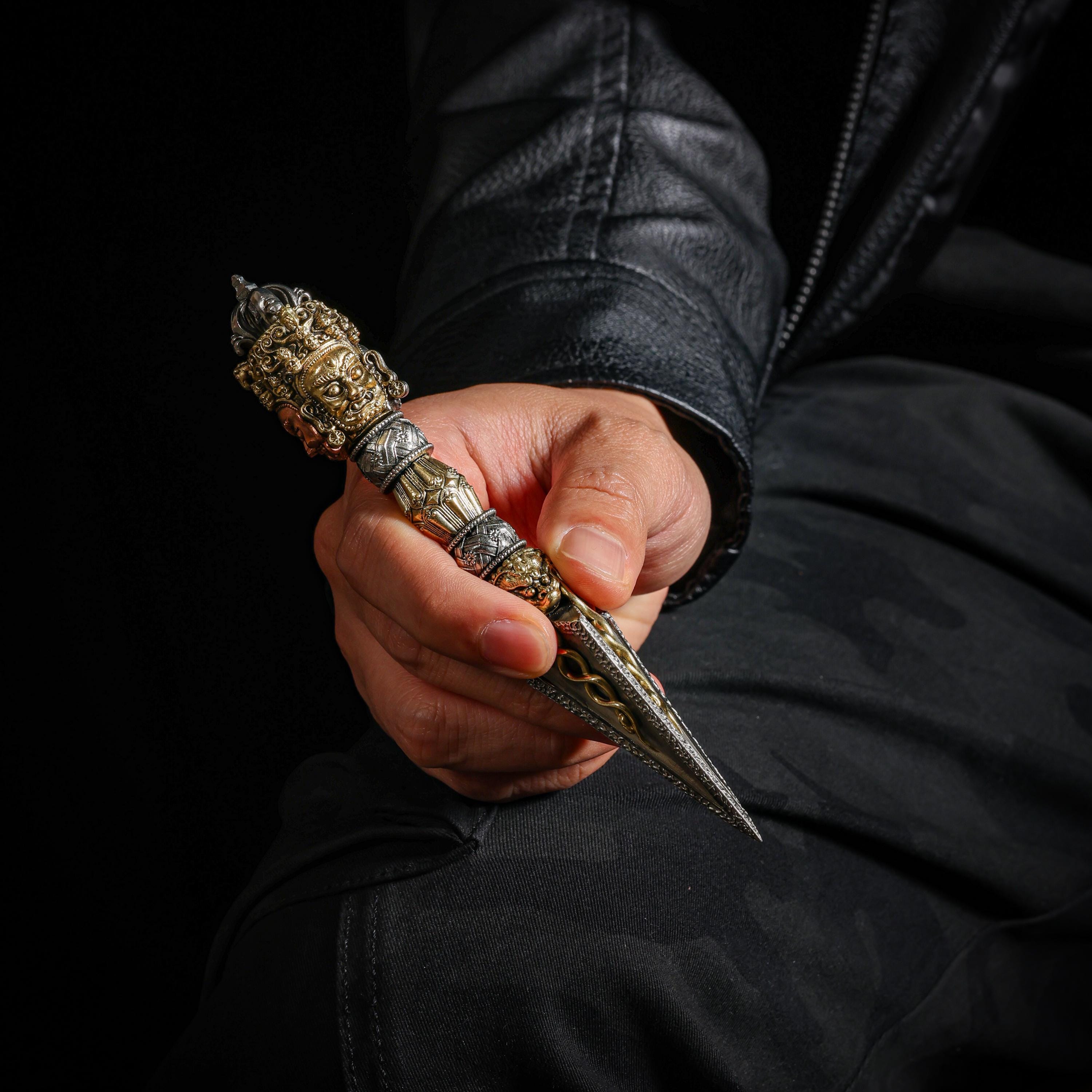 AURA DEER Tibetan Brass Phurba Dagger Statue, Vajrakilaya Ritual Decor, Three-Sided Vajra with Stand