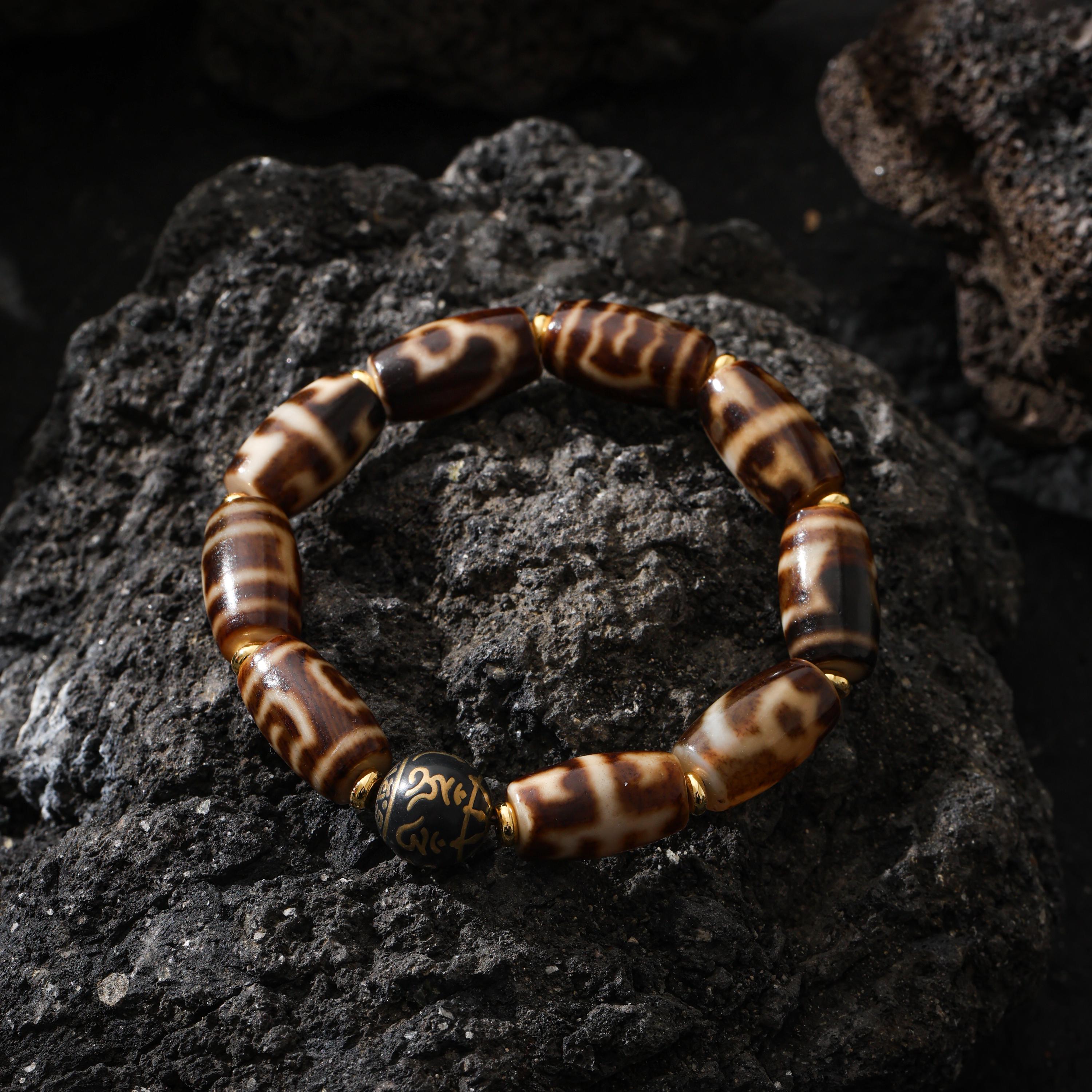 AURA DEER Natural Black Tiger's Eye Bracelet