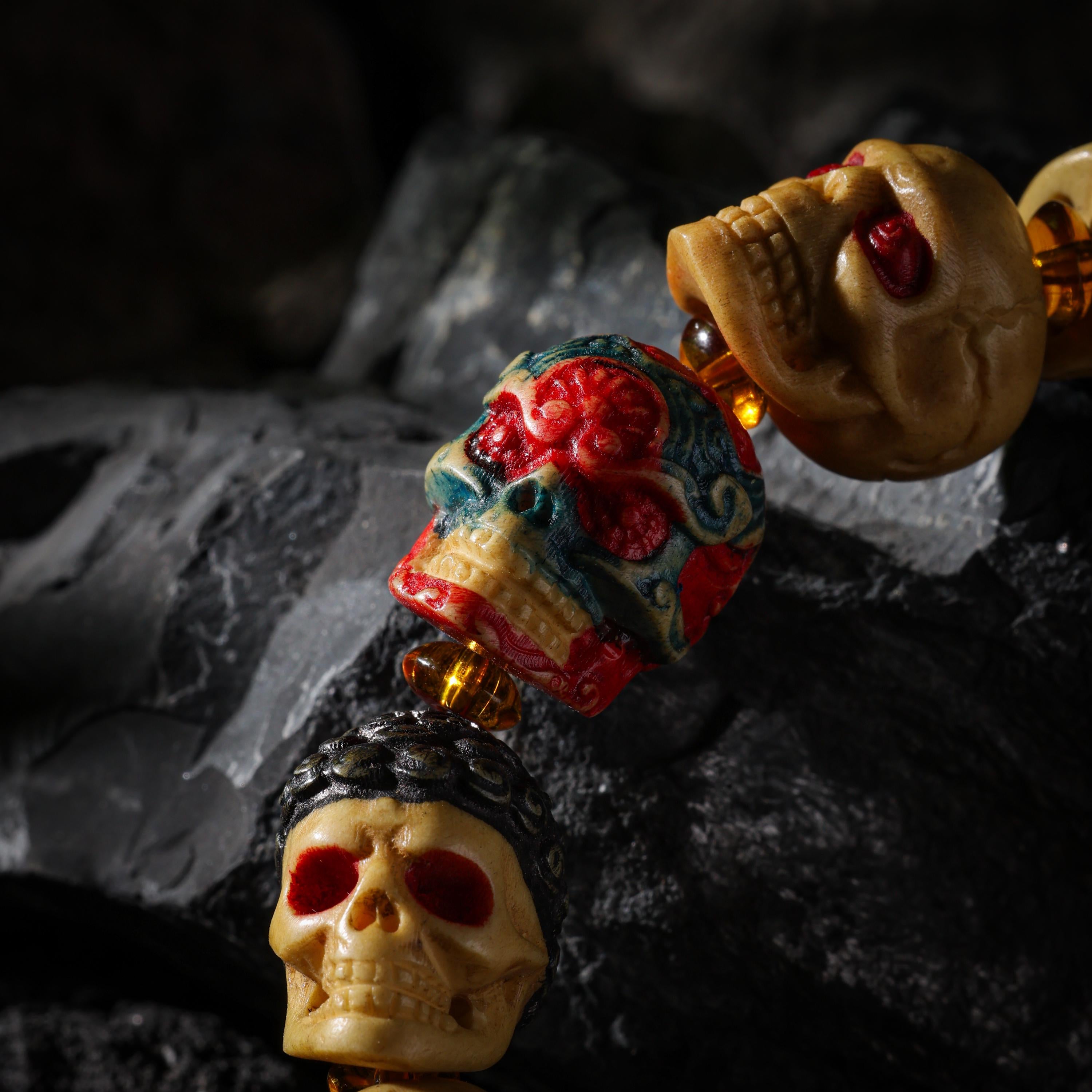 AURA DEER Skull Yak Bone Bracelet Hand-Carved 12 Unique Beads