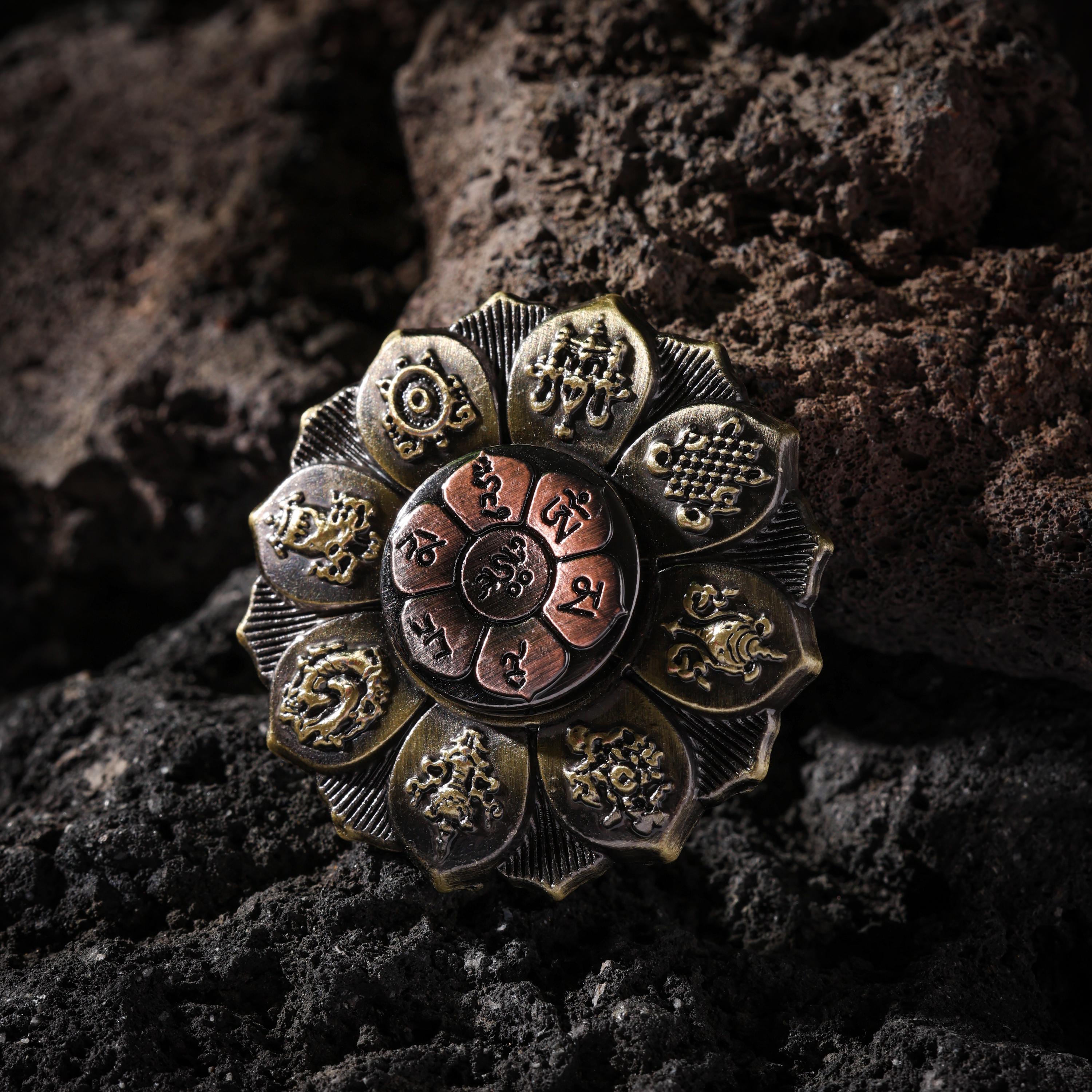 AURA DEER Finger Spinner Brass Lotus Wheel Eight Auspicious Symbols EDC Handheld Talisman