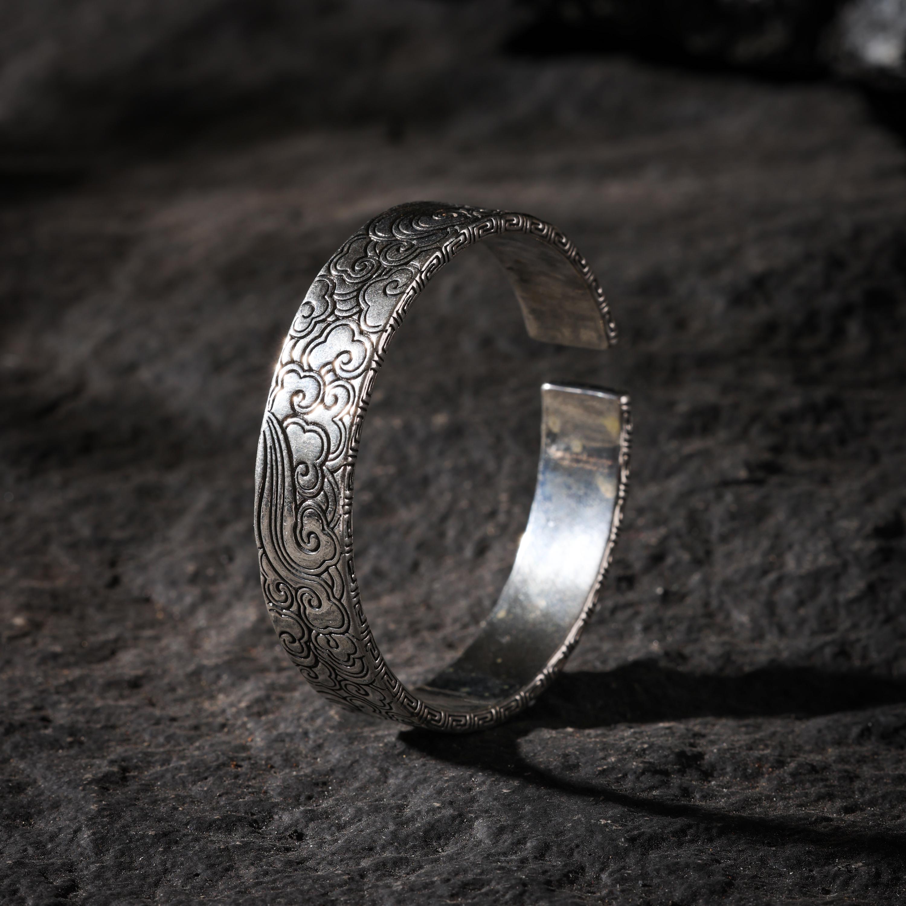 AURA DEER Auspicious Cloud Meander Open Cuff Bracelet