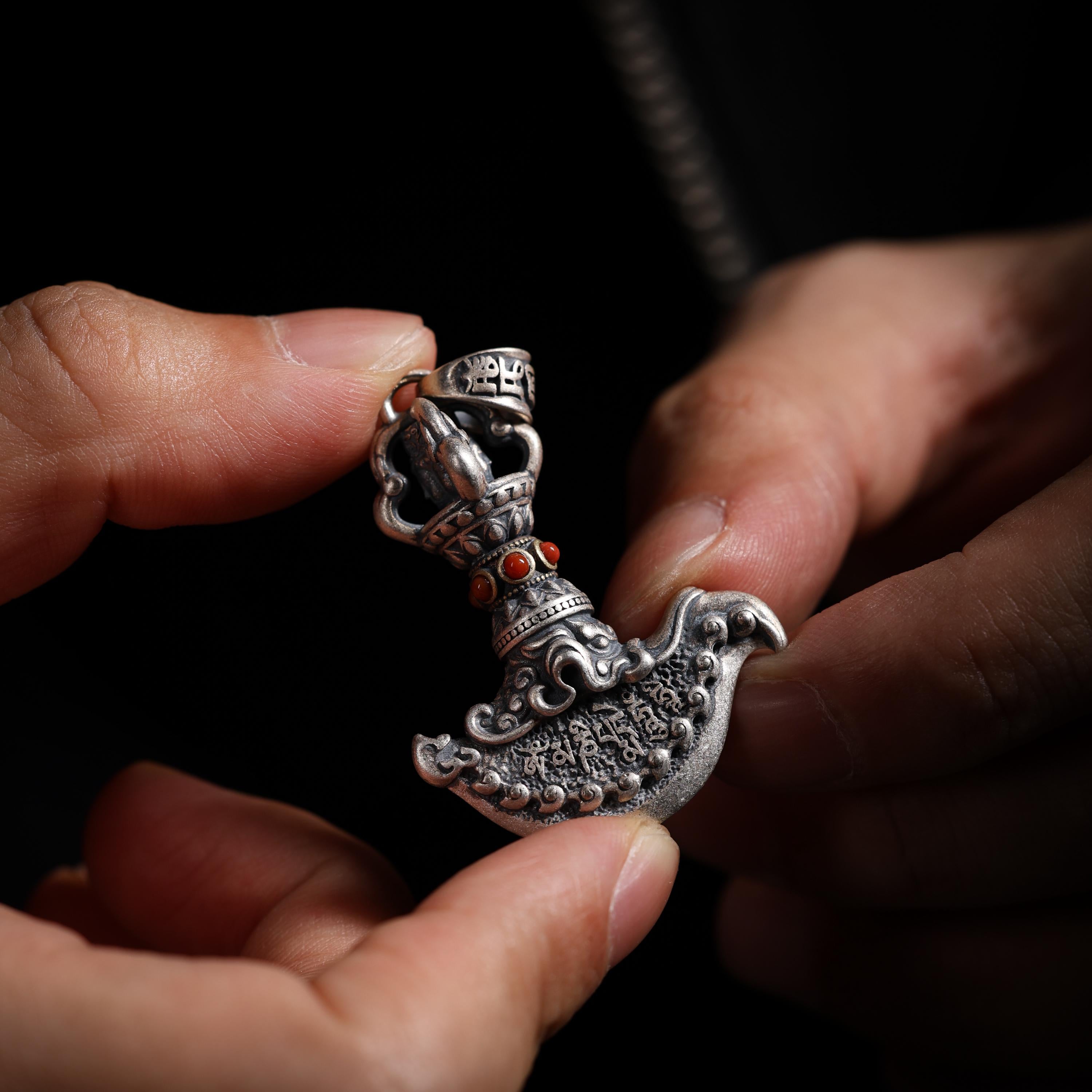 AURA DEER Vajra Kartika Pendant Tibetan Ritual Chopper Necklace