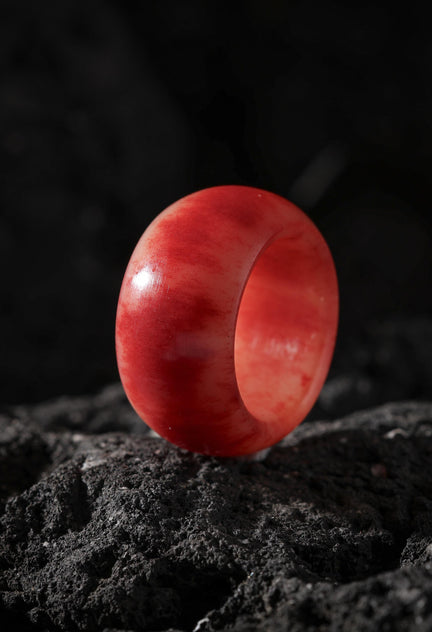 AURA DEER Red-Toned Yak Bone Band Ring