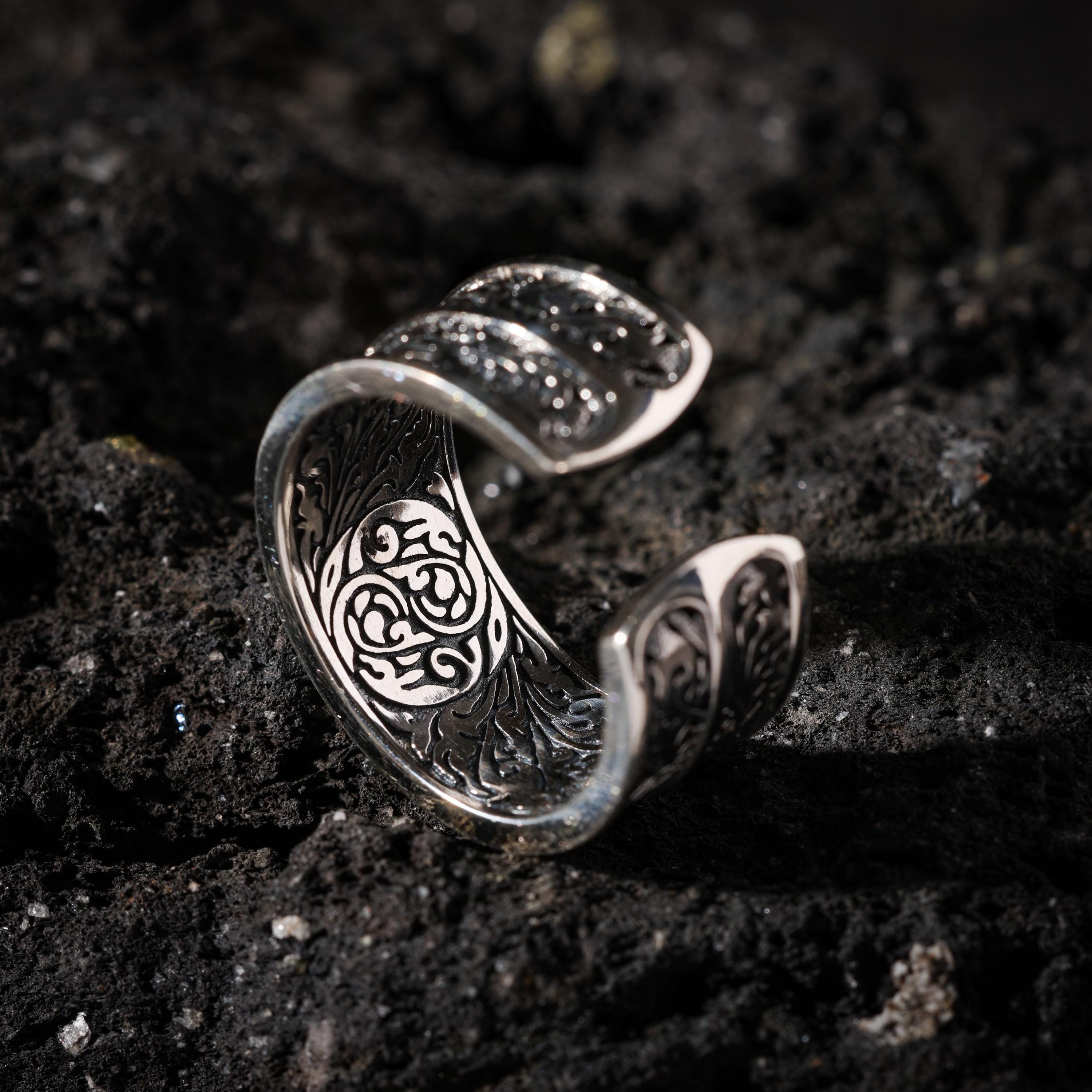 AURA DEER Vajra Vine Open Ring S925 Sterling Silver with Brass Accent