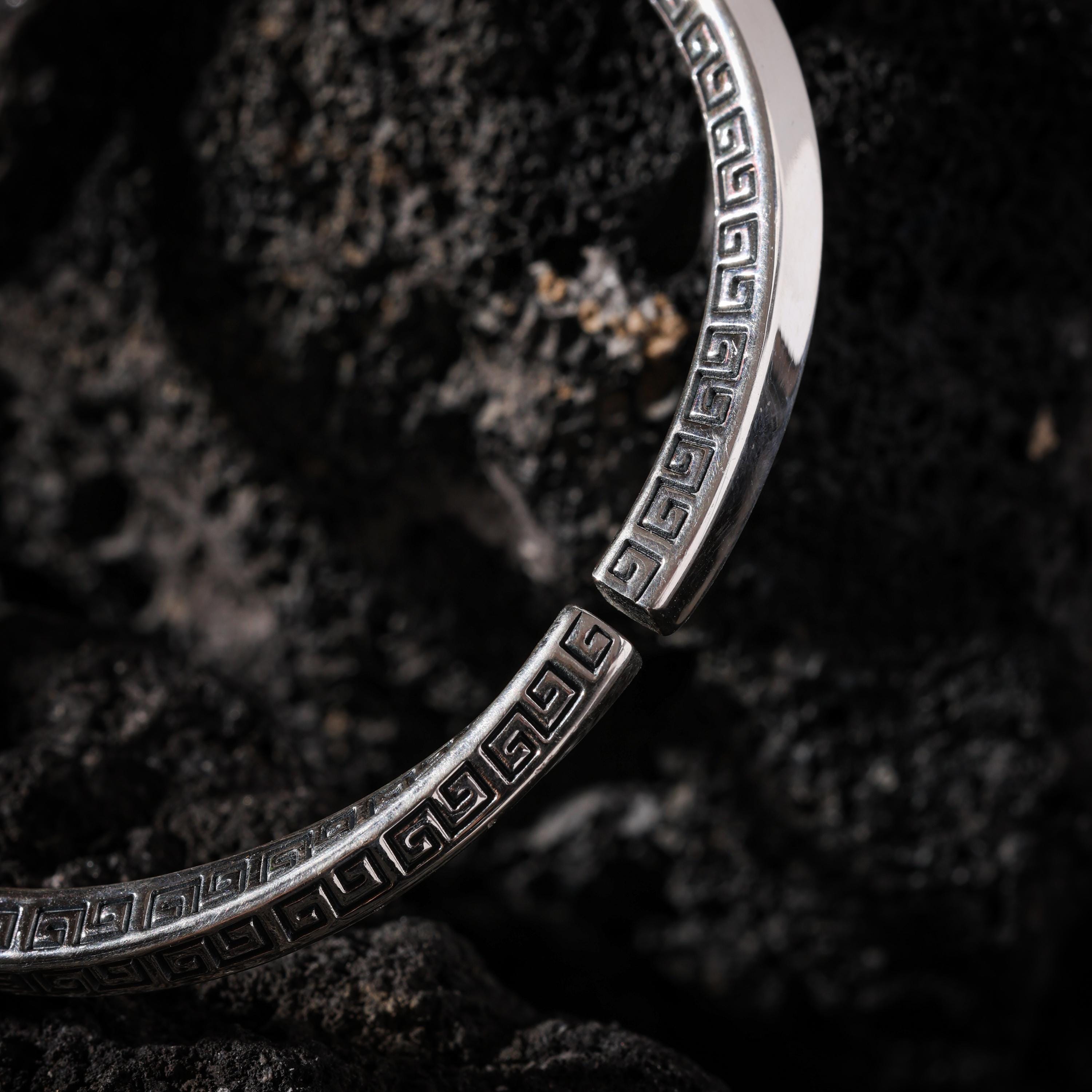 AURA DEER Key-Fret Fine Silver Open Cuff Bracelet