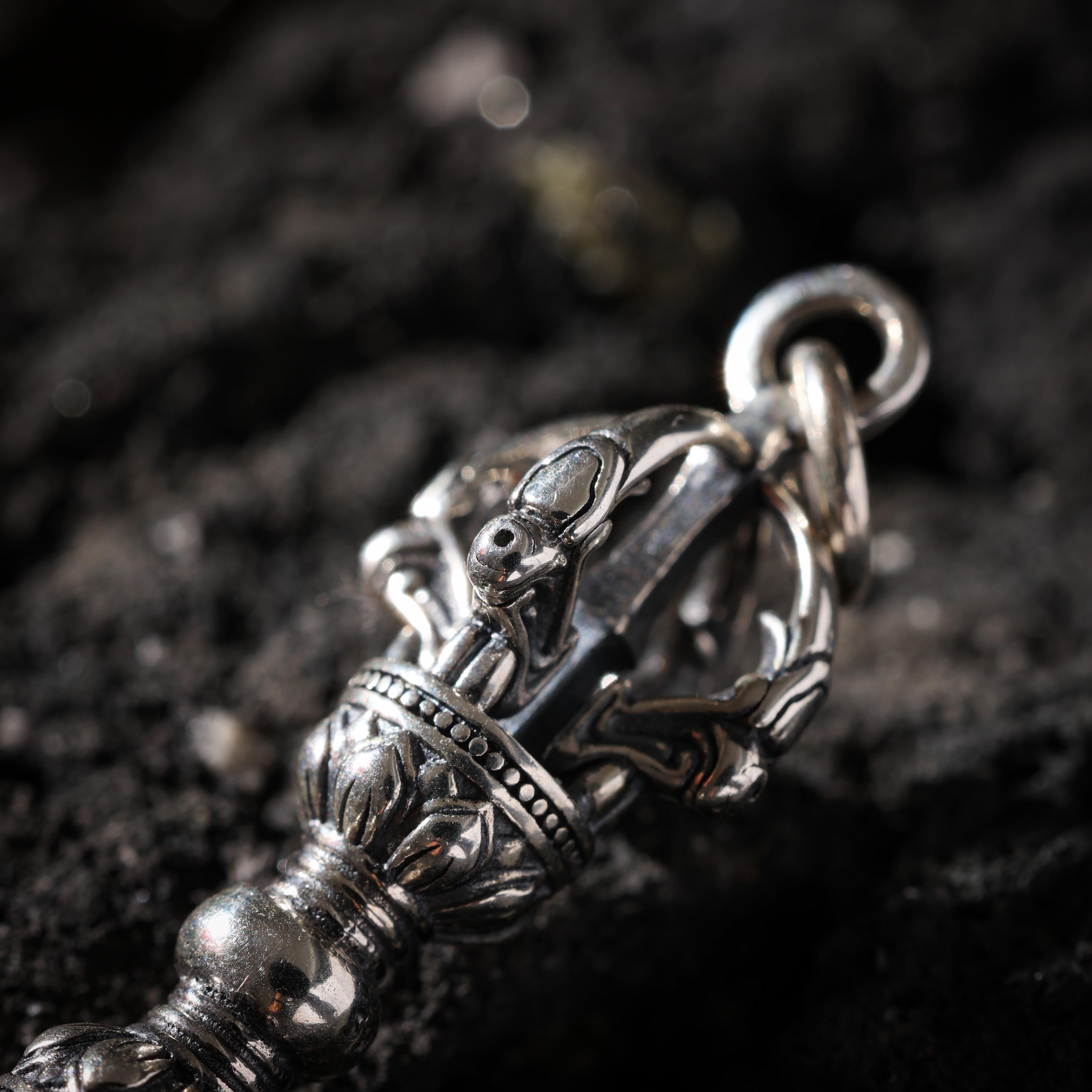 AURA DEER Three-Dimensional Vajra Pendant Sterling Silver Tibetan Amulet