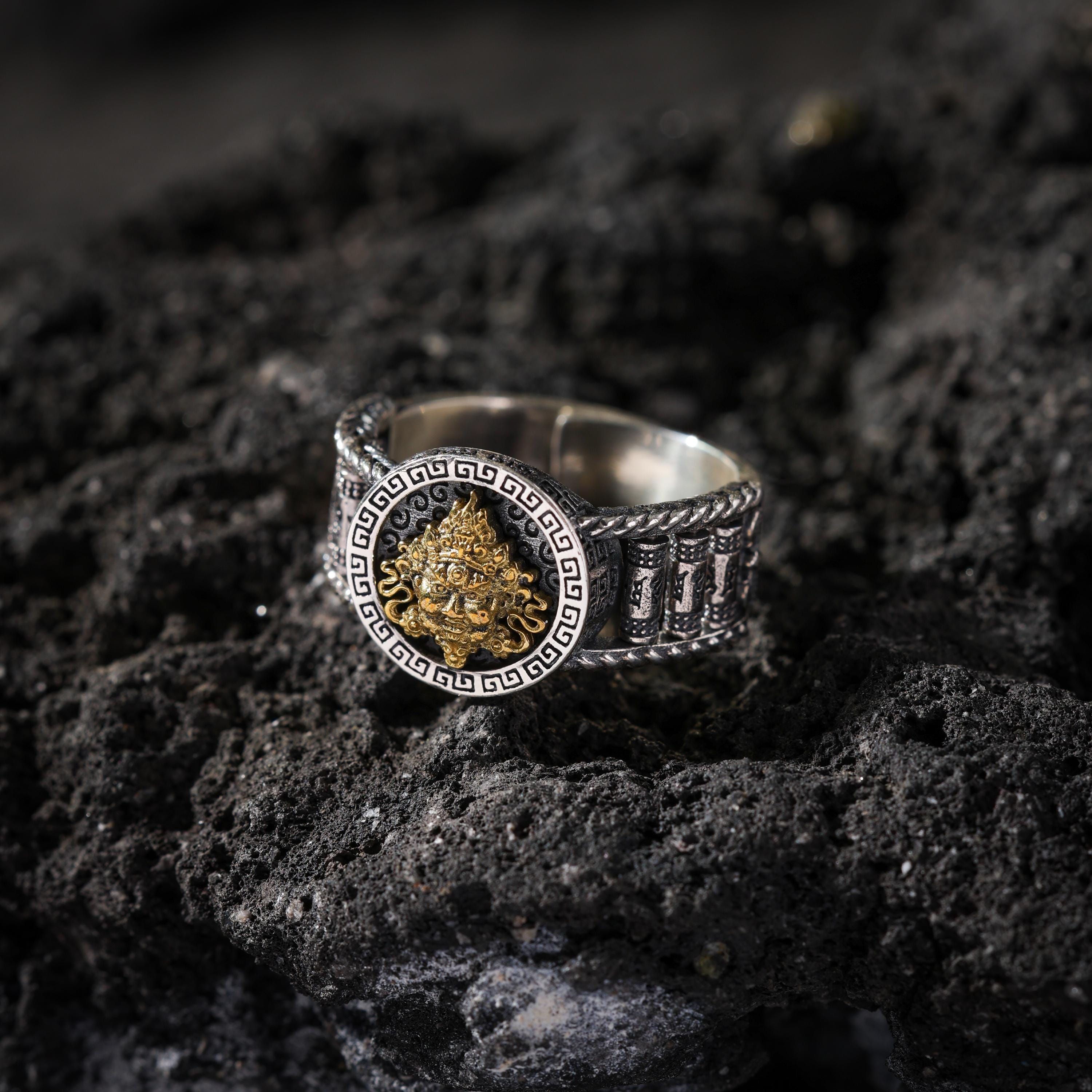 AURA DEER Yellow Jambhala Mantra Rotating Sterling Silver Ring