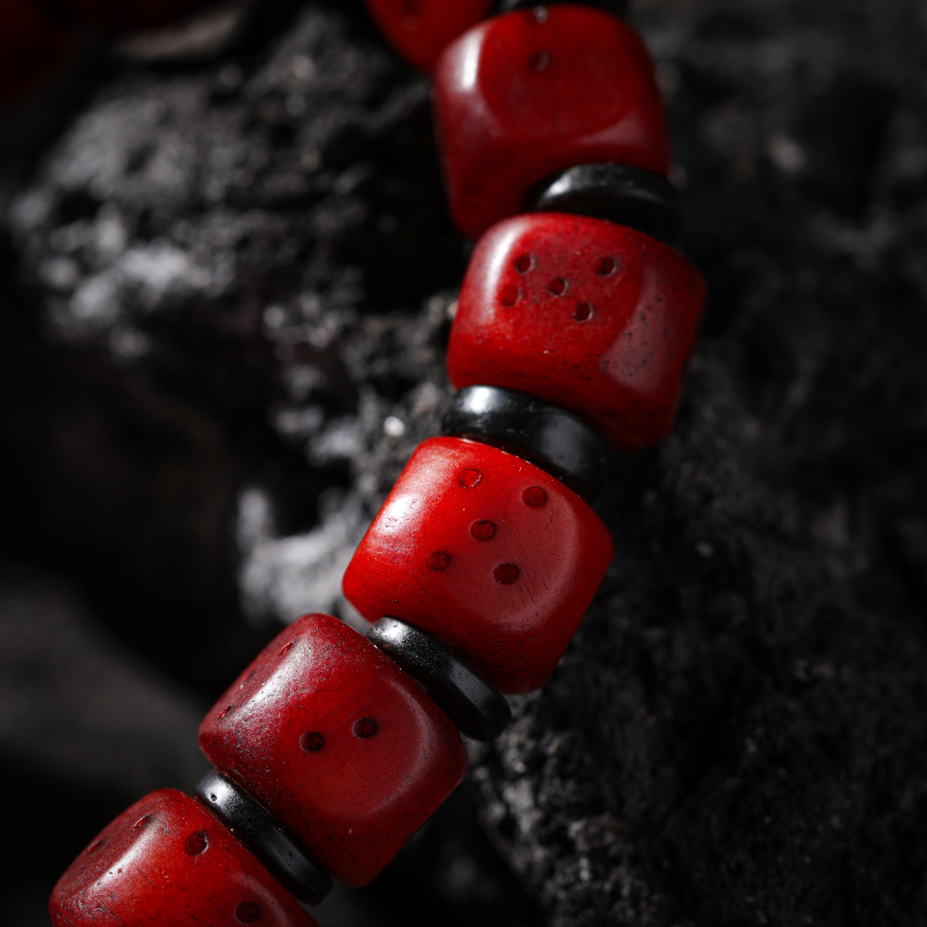 AURA DEER Yak Bone Dice Fortune Bracelet