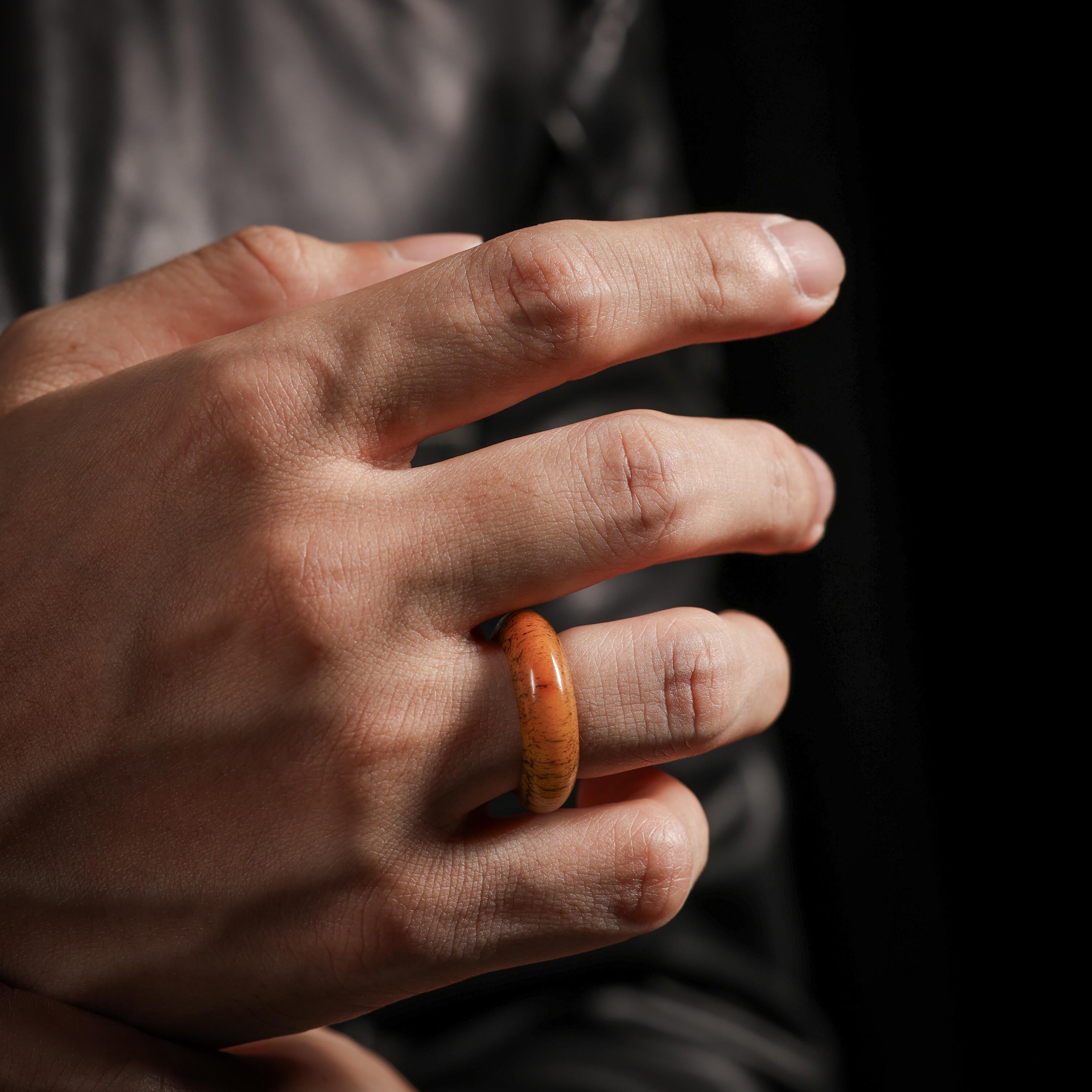 AURA DEER Weathered Yak Bone Thumb Ring