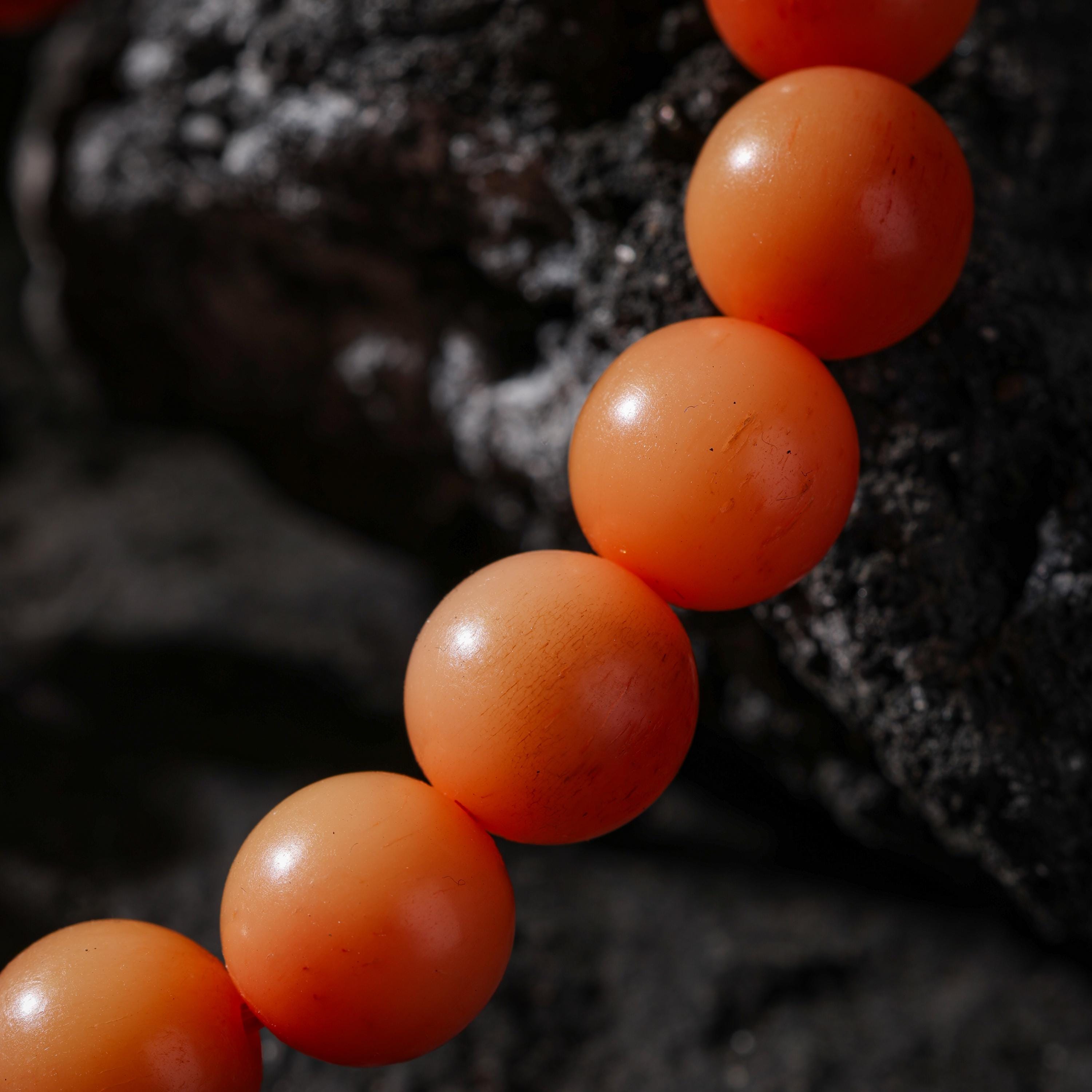 AURA DEER Natural Yak Bone Beaded Bracelet