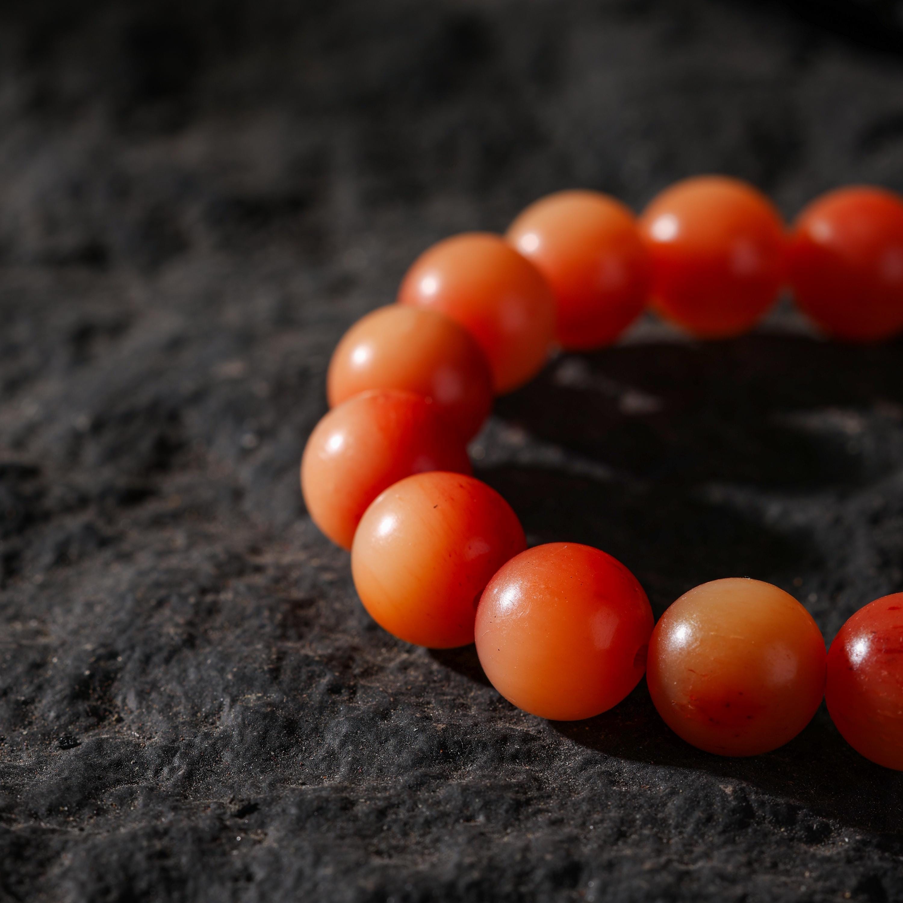 AURA DEER Natural Yak Bone Beaded Bracelet