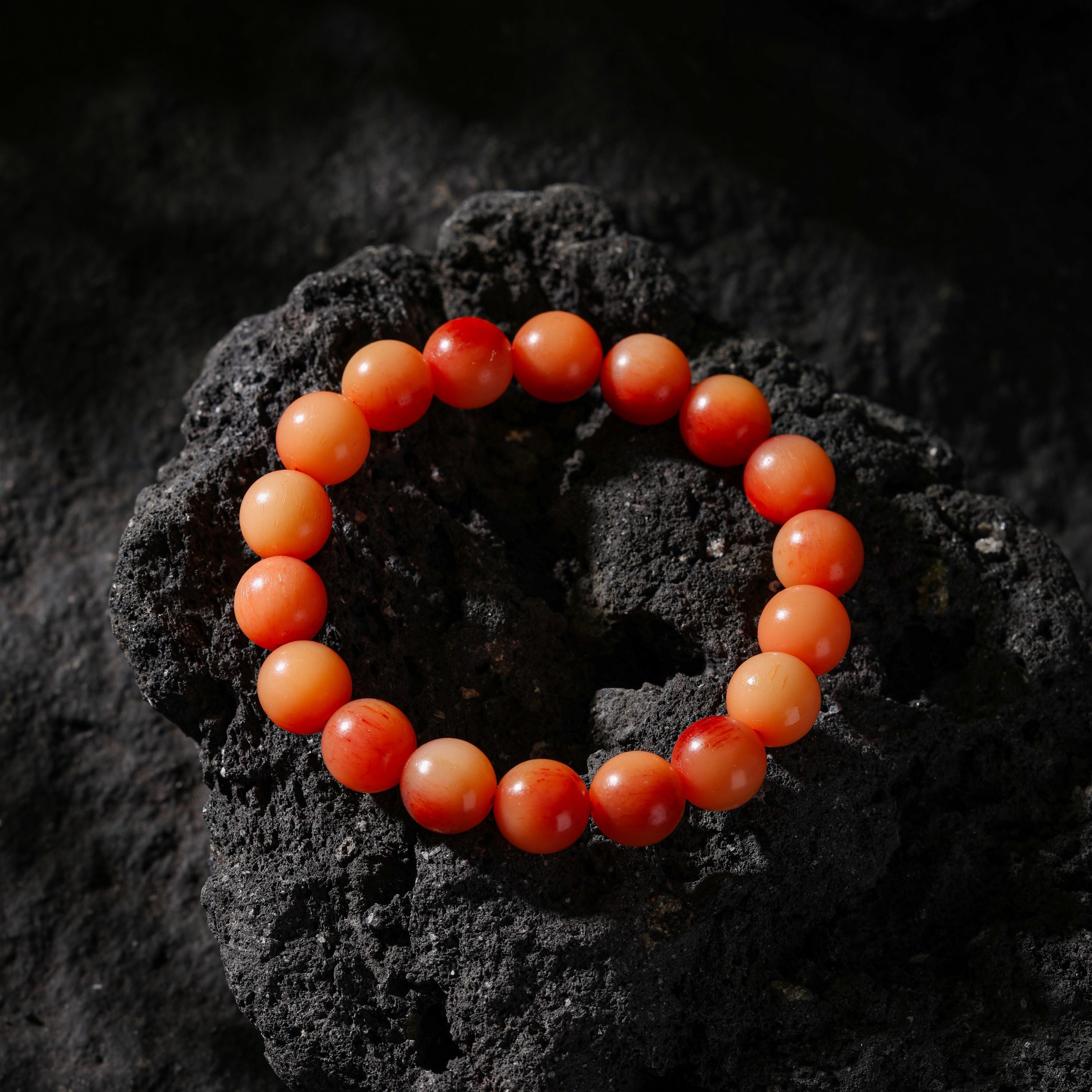 AURA DEER Natural Yak Bone Beaded Bracelet