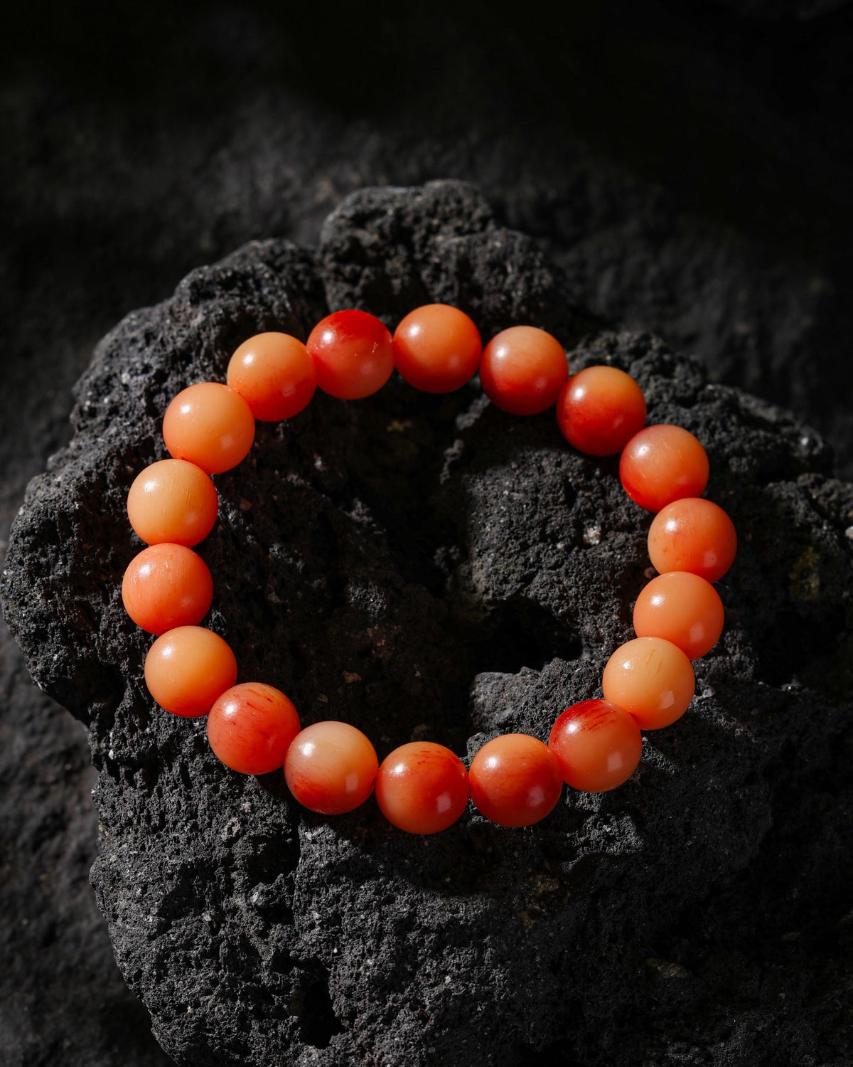 Bracciale con perline di osso di yak