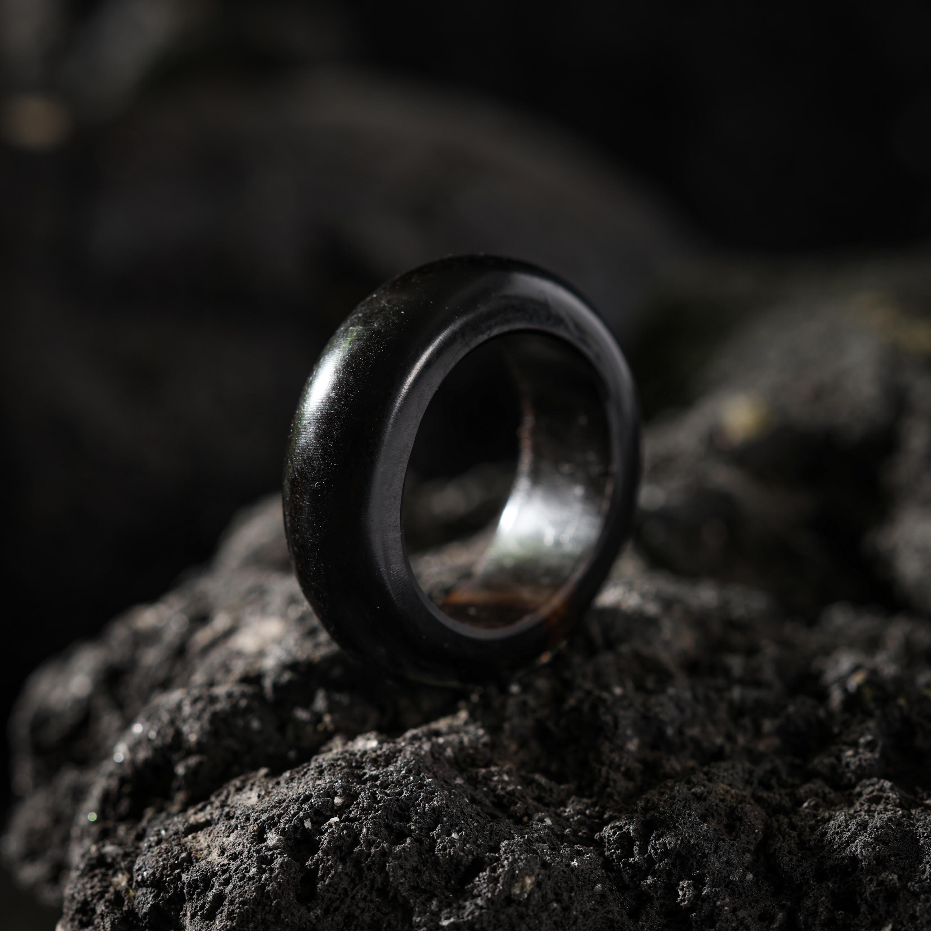 AURA DEER Yak Horn Thumb Ring