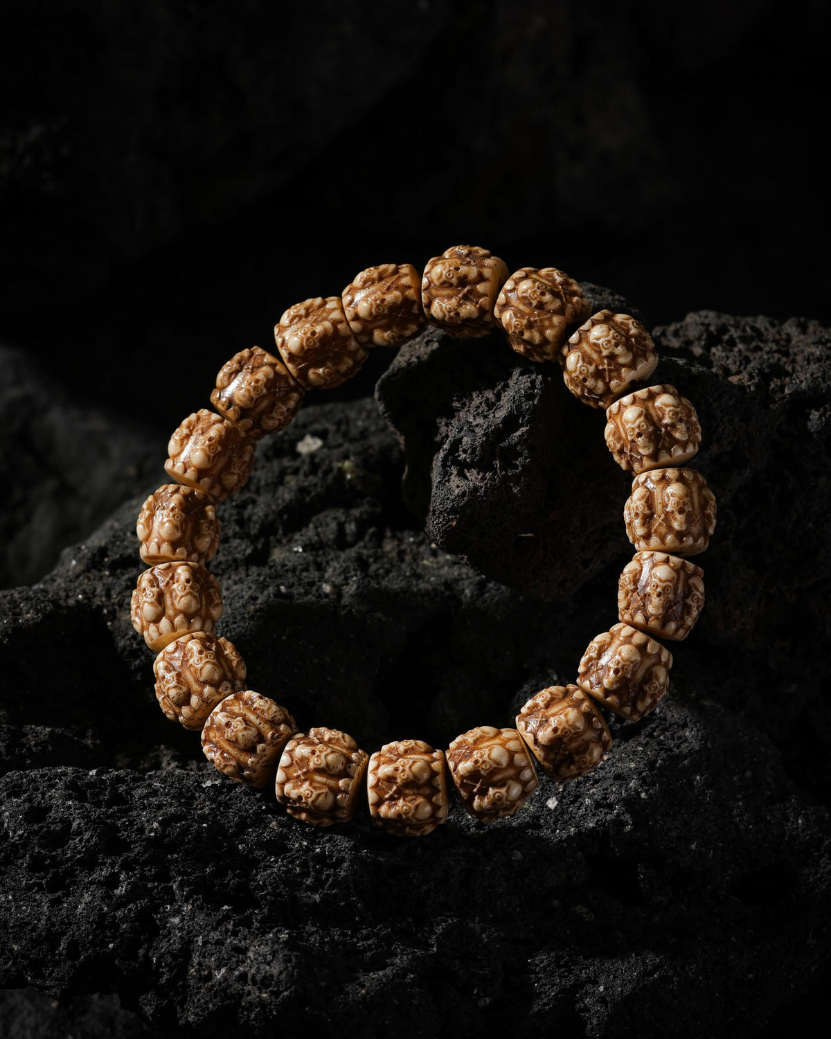 Six-Faced Yak Bone Skull Beaded Bracelet