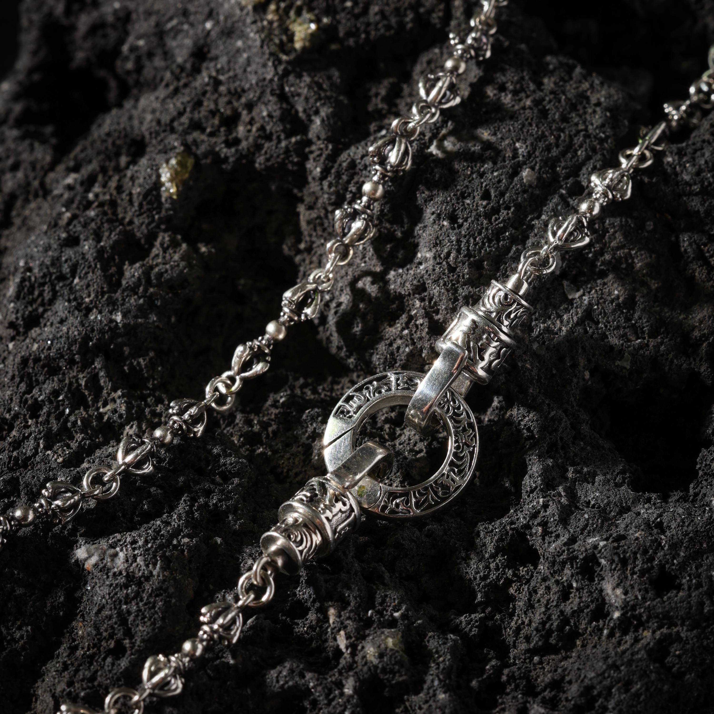 AURA DEER Vajra Sterling Silver Mantra Link Chain Necklace