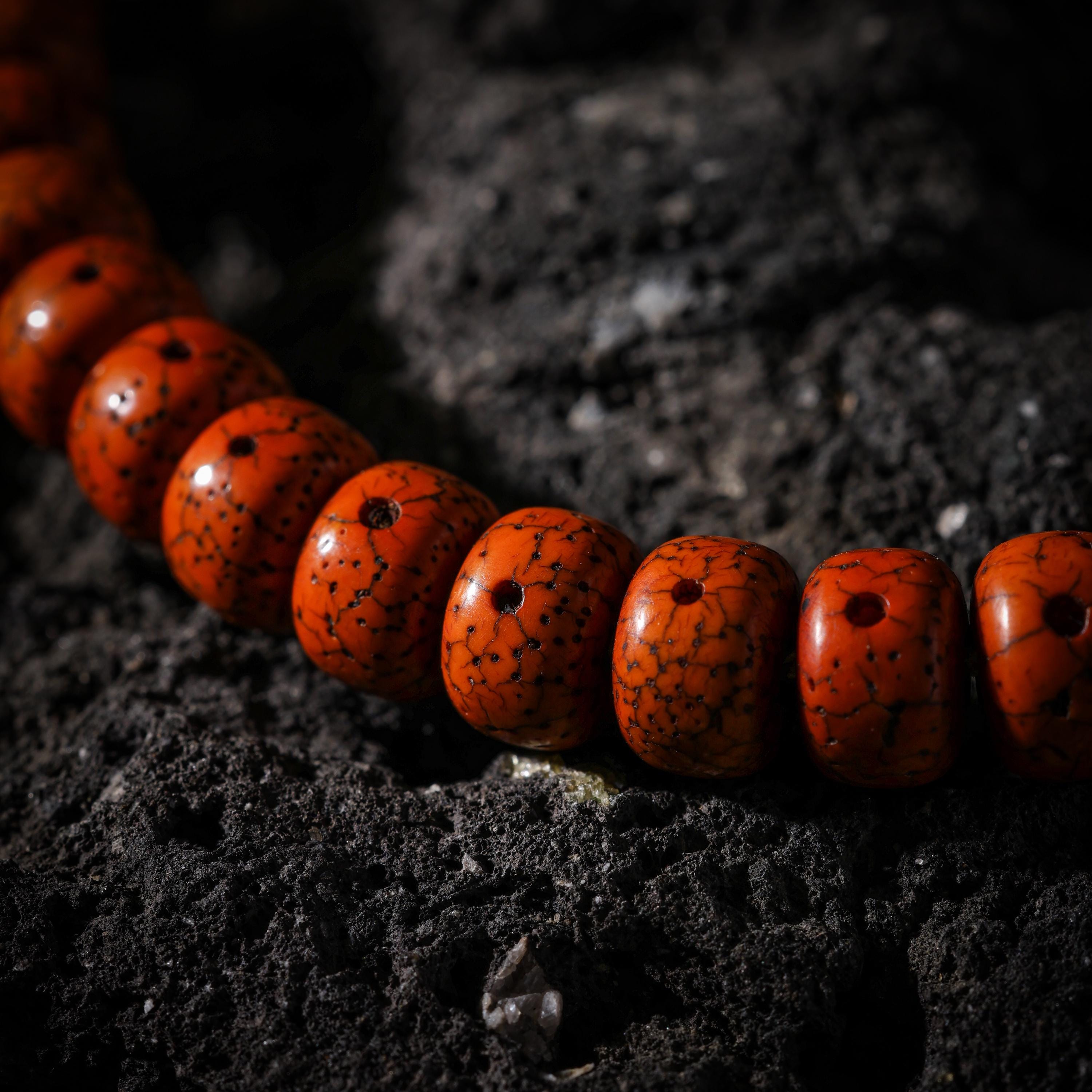 AURA DEER Aged Star & Moon Bodhi Seed 108-Bead Mala