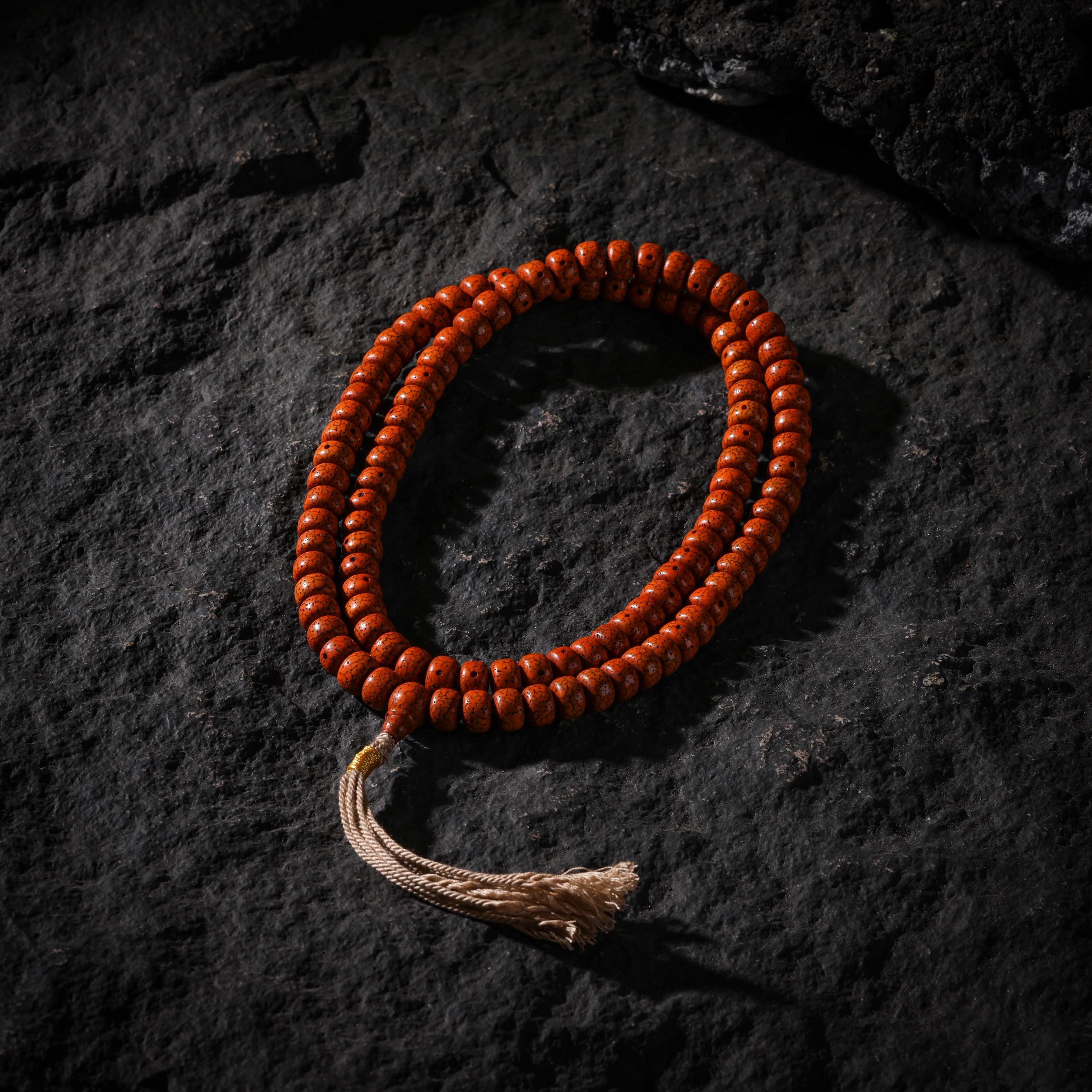 AURA DEER Aged Star & Moon Bodhi Seed 108-Bead Mala