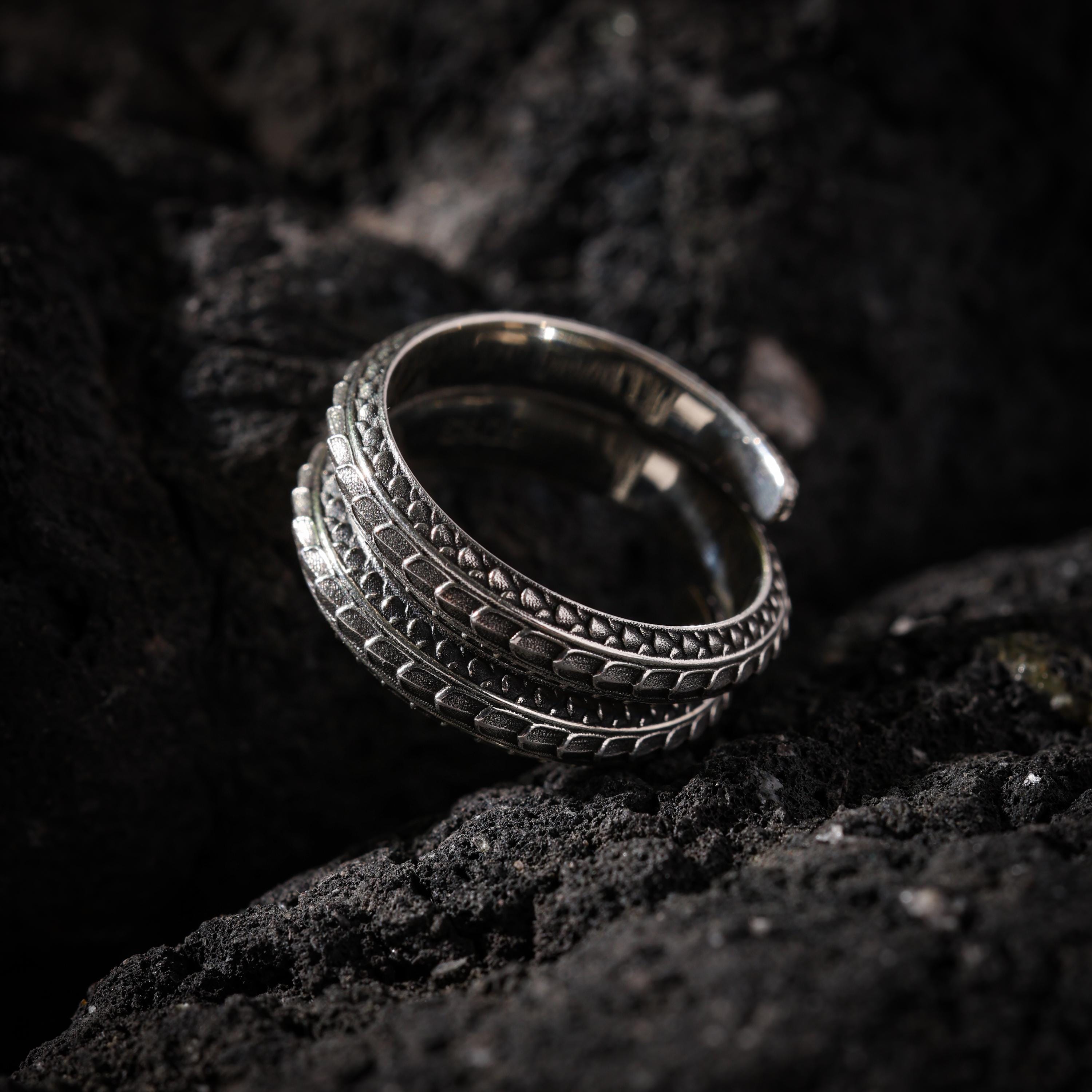 AURA DEER Sterling Silver Dragon Scale Adjustable Ring