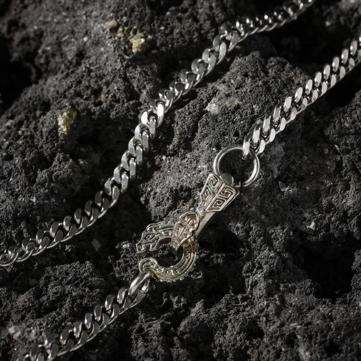 AURA DEER Kui Dragon Sterling Silver Cuban Chain Necklace