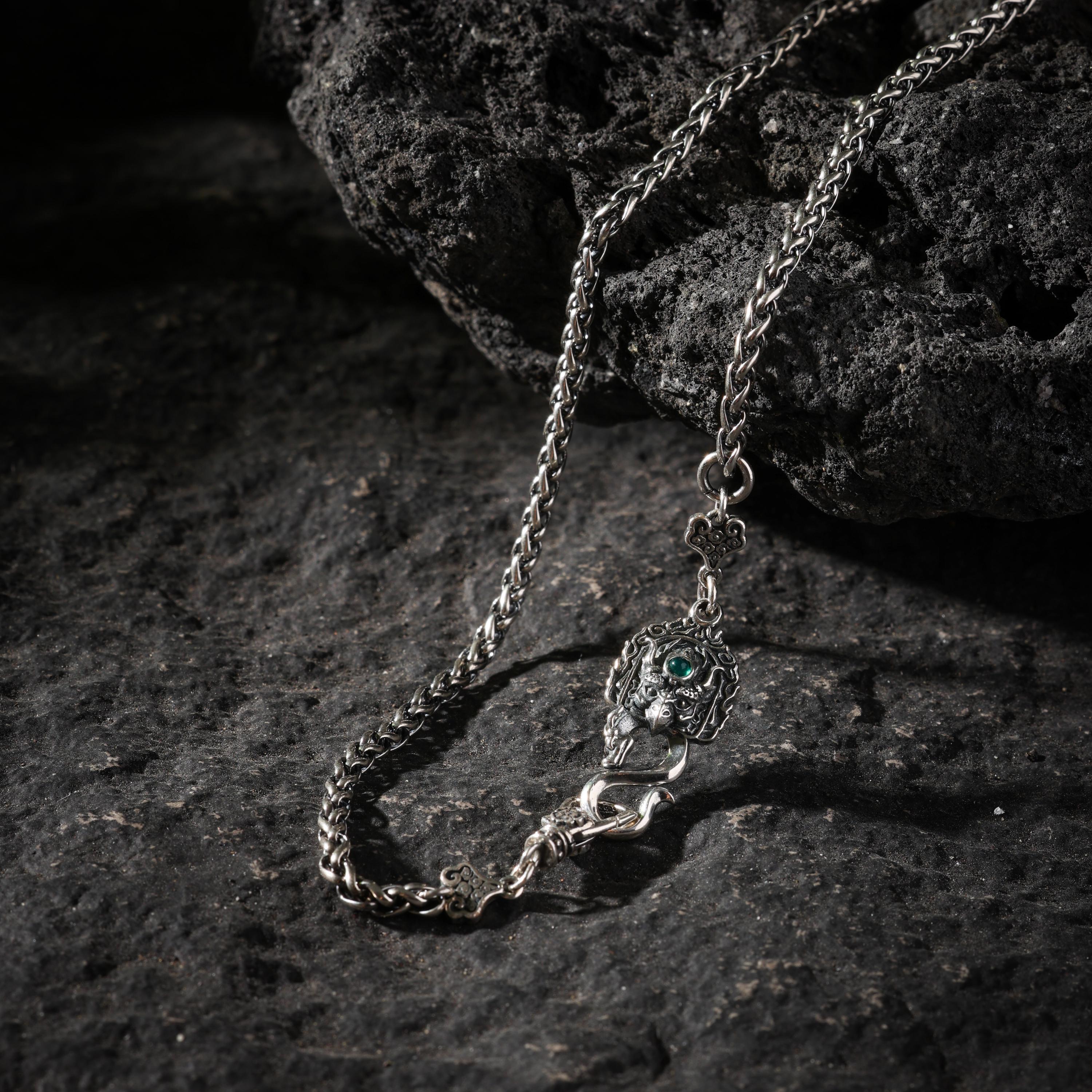 AURA DEER Garuda Sterling Silver Franco Chain Necklace
