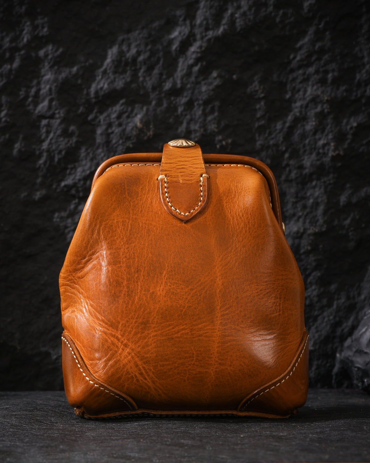 Borsa in pelle conciata al vegetale-19